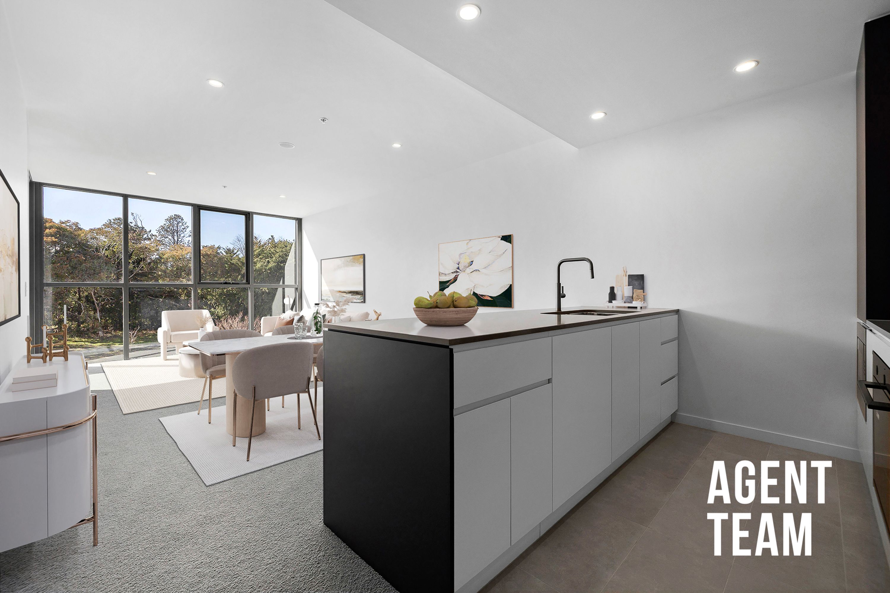 206/104 Easty Street, Phillip - Thumbnail 2