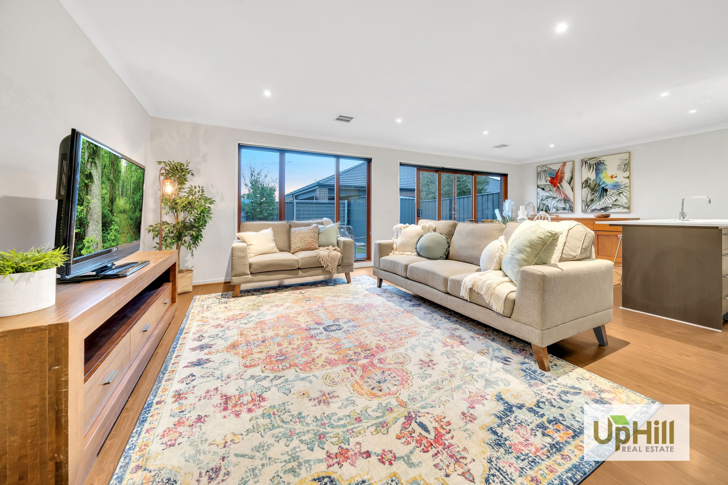 28 SELANDRA BOULEVARD, Clyde North - Thumbnail 5