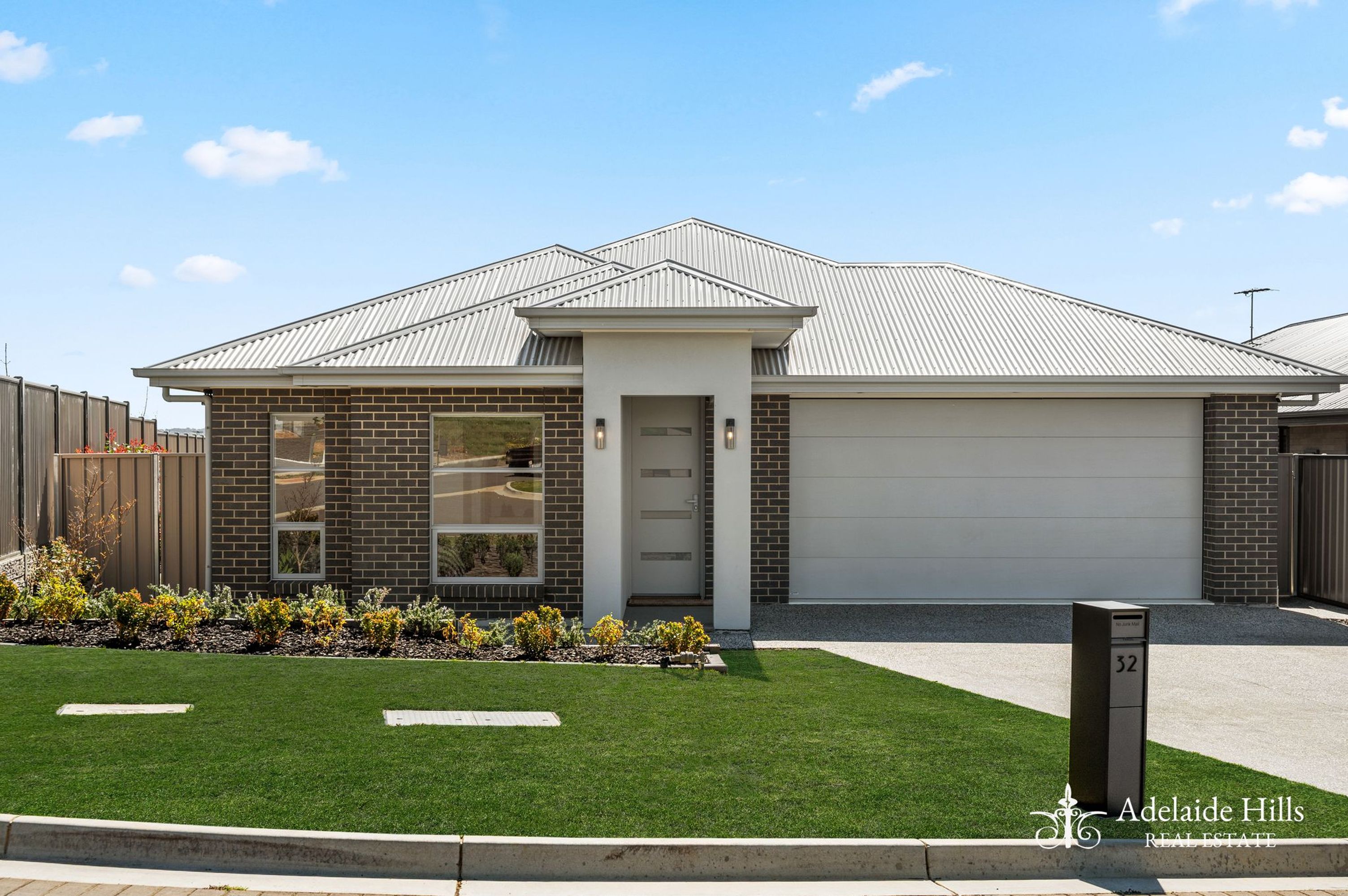 32 Stoneleigh Avenue, Mount Barker - Image 1