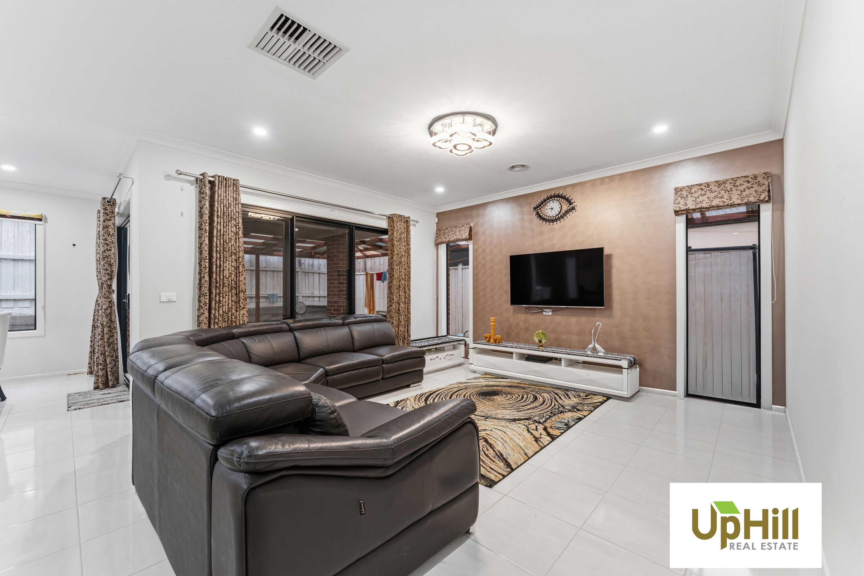 77 Everard avenue, Clyde North - Thumbnail 4