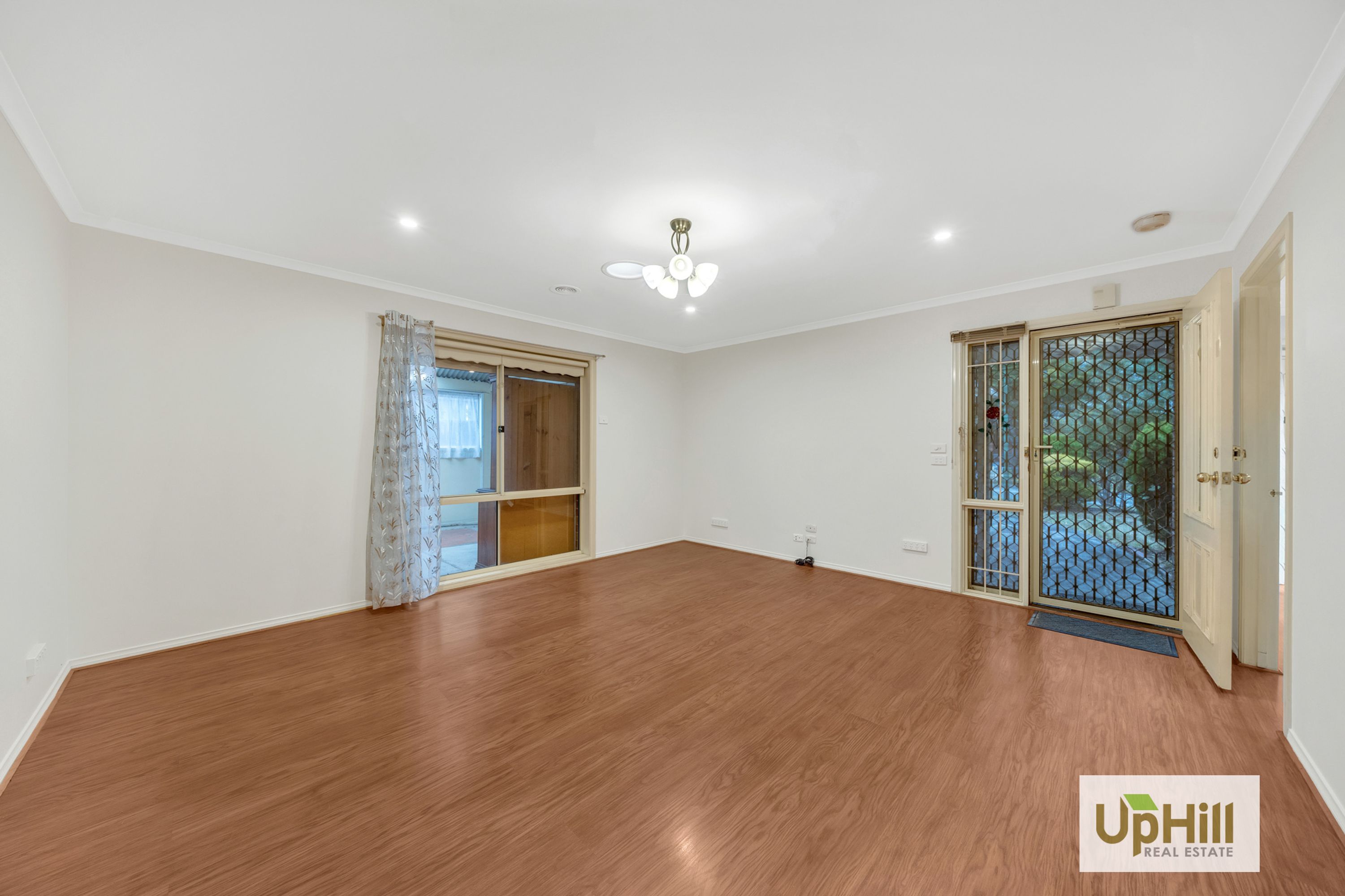 4 Oakman Way, Hampton Park - Thumbnail 3