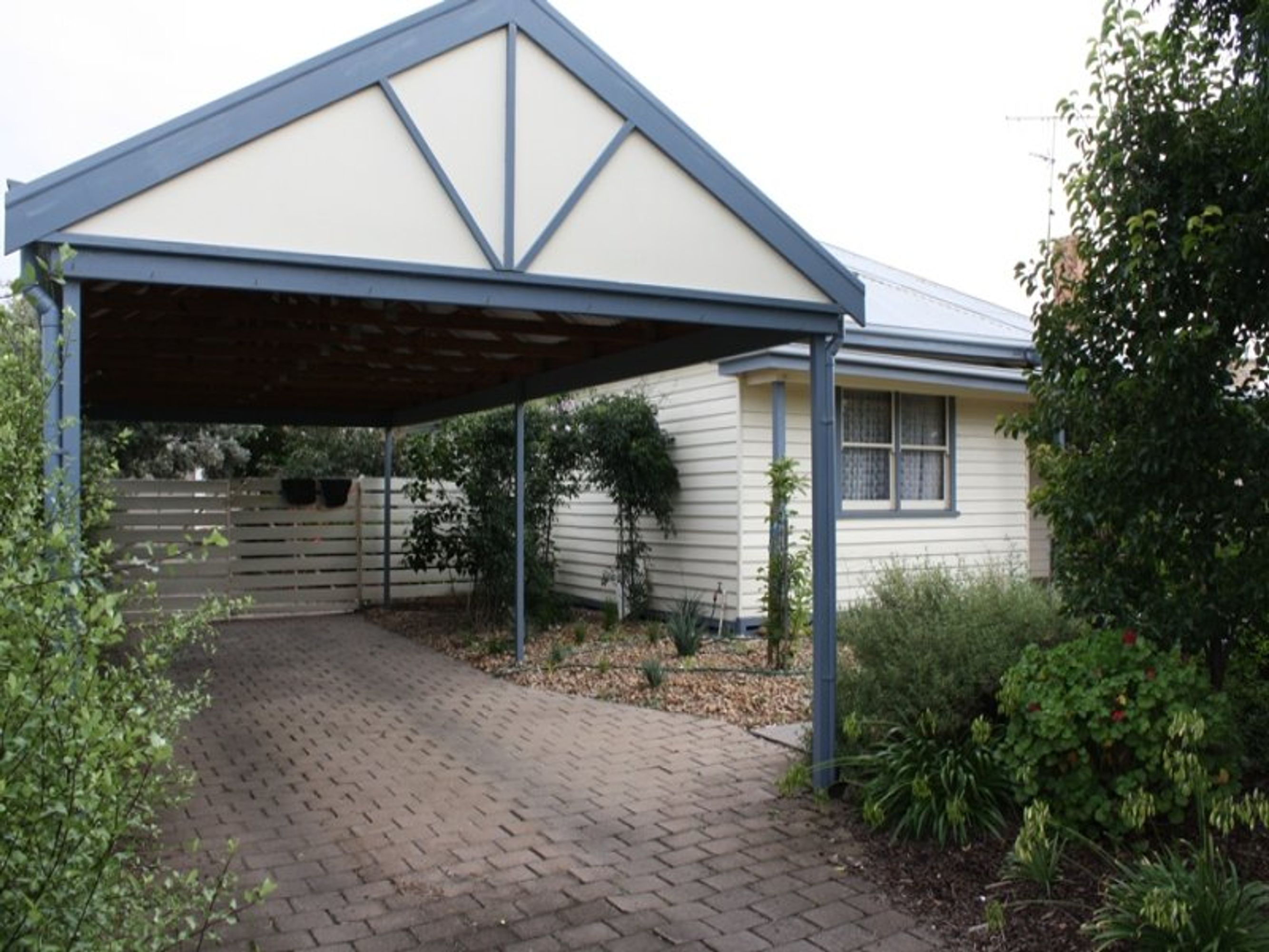 12 Federation Avenue, Horsham VIC 3400, Horsham - Thumbnail 5