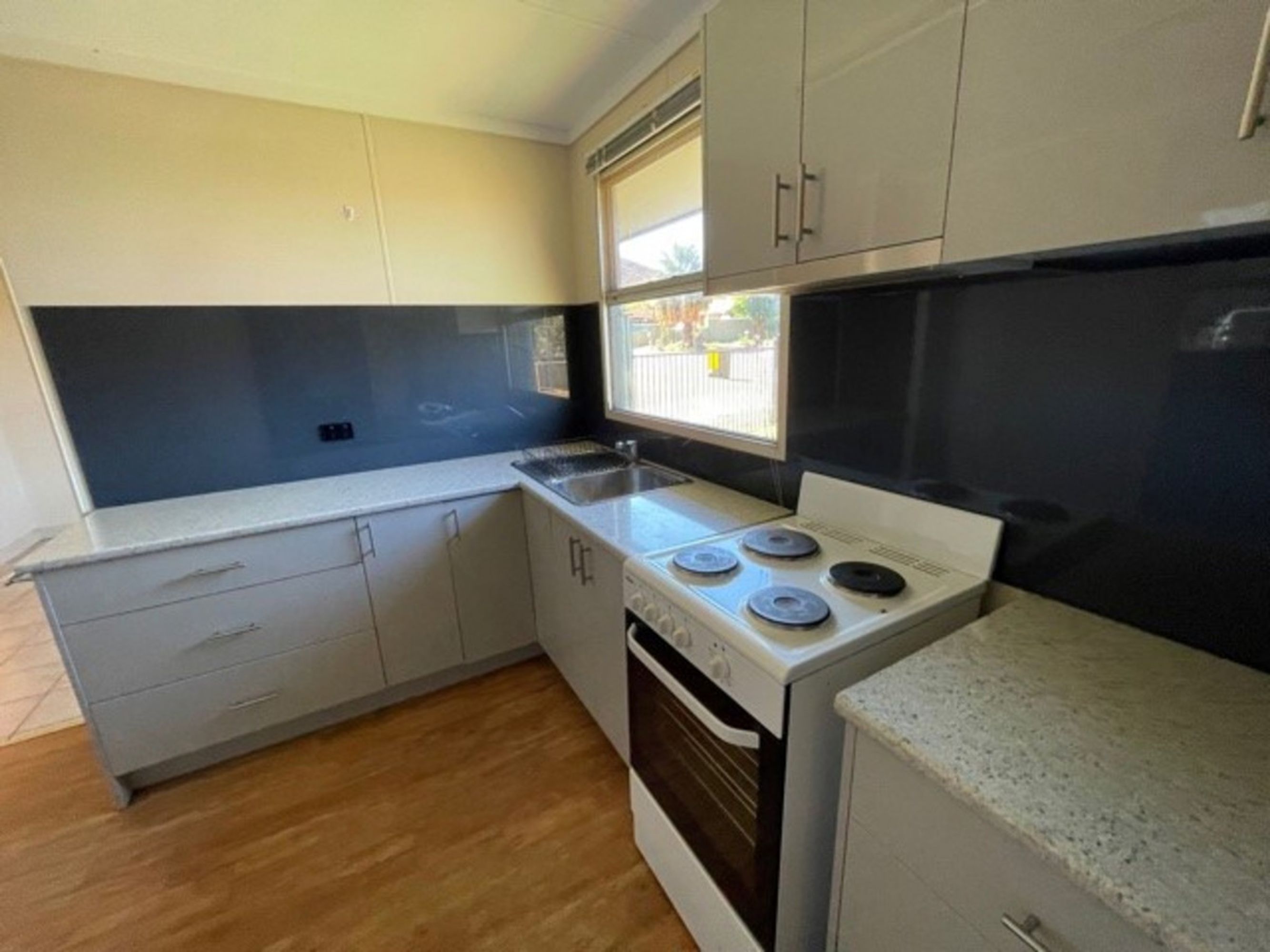14 Boorthanna Crescent, Newman, Newman - Thumbnail 6
