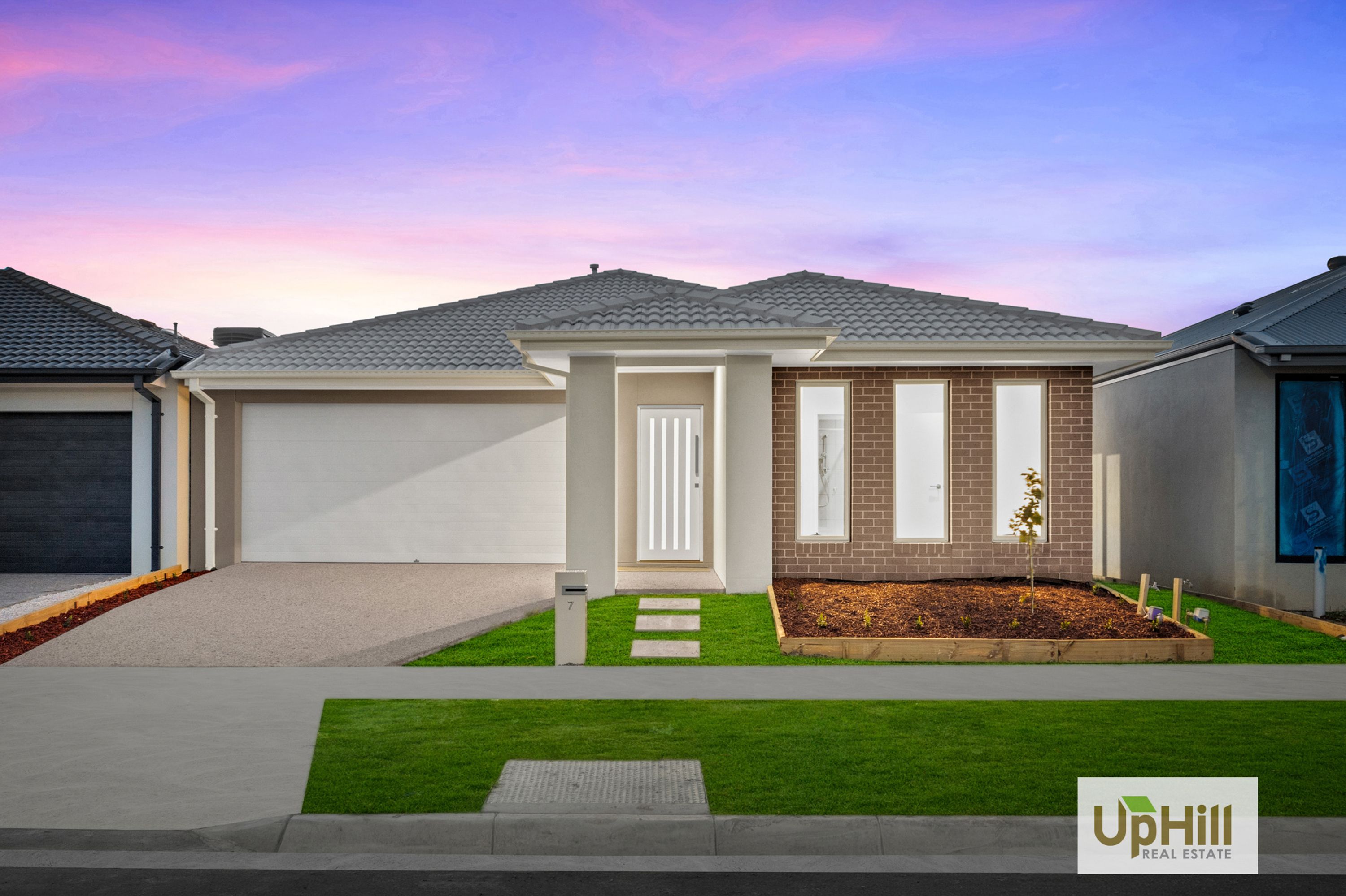 7 Cadet Way, Clyde - Image 1
