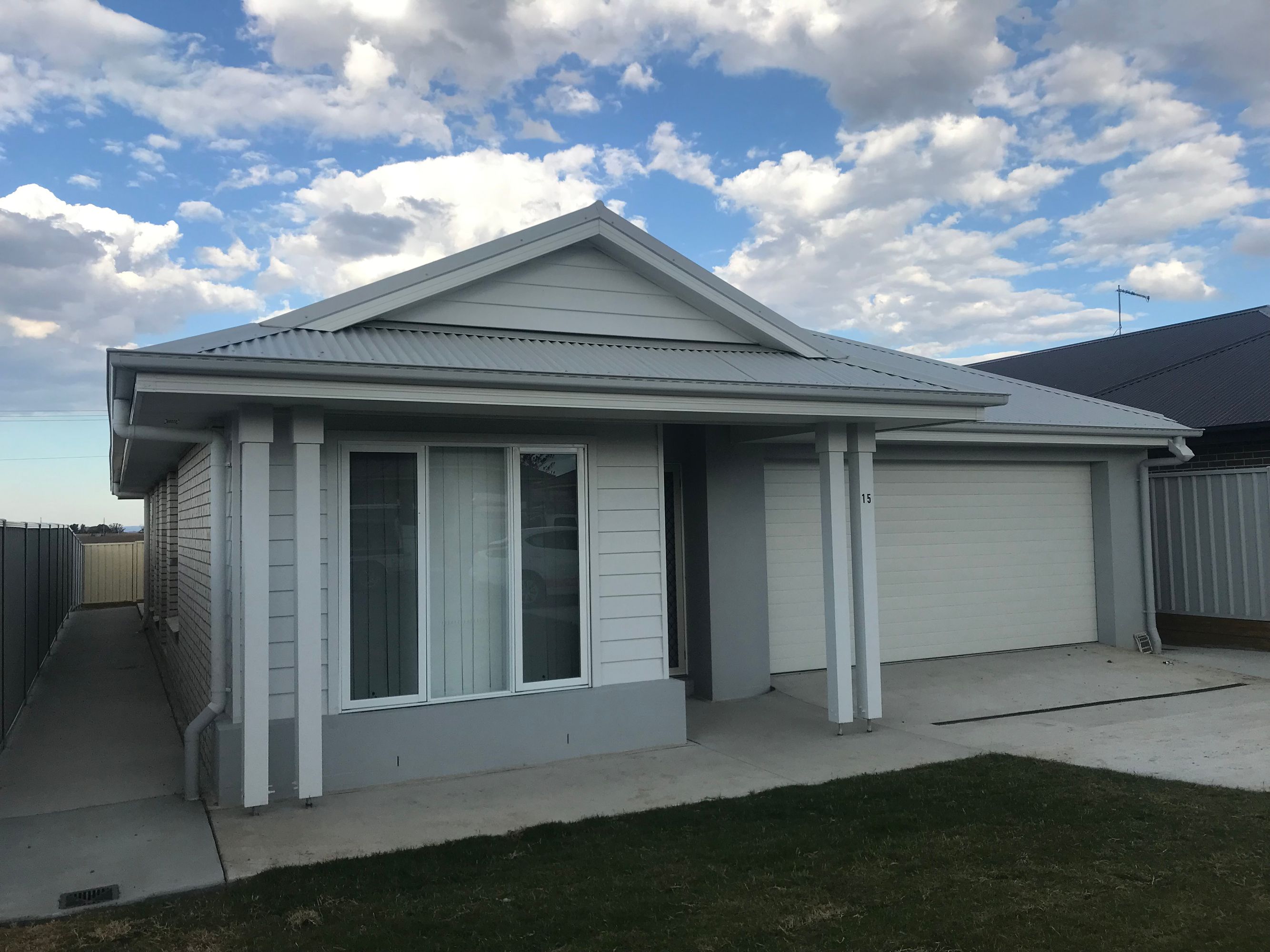 15 Koolkhan Drive