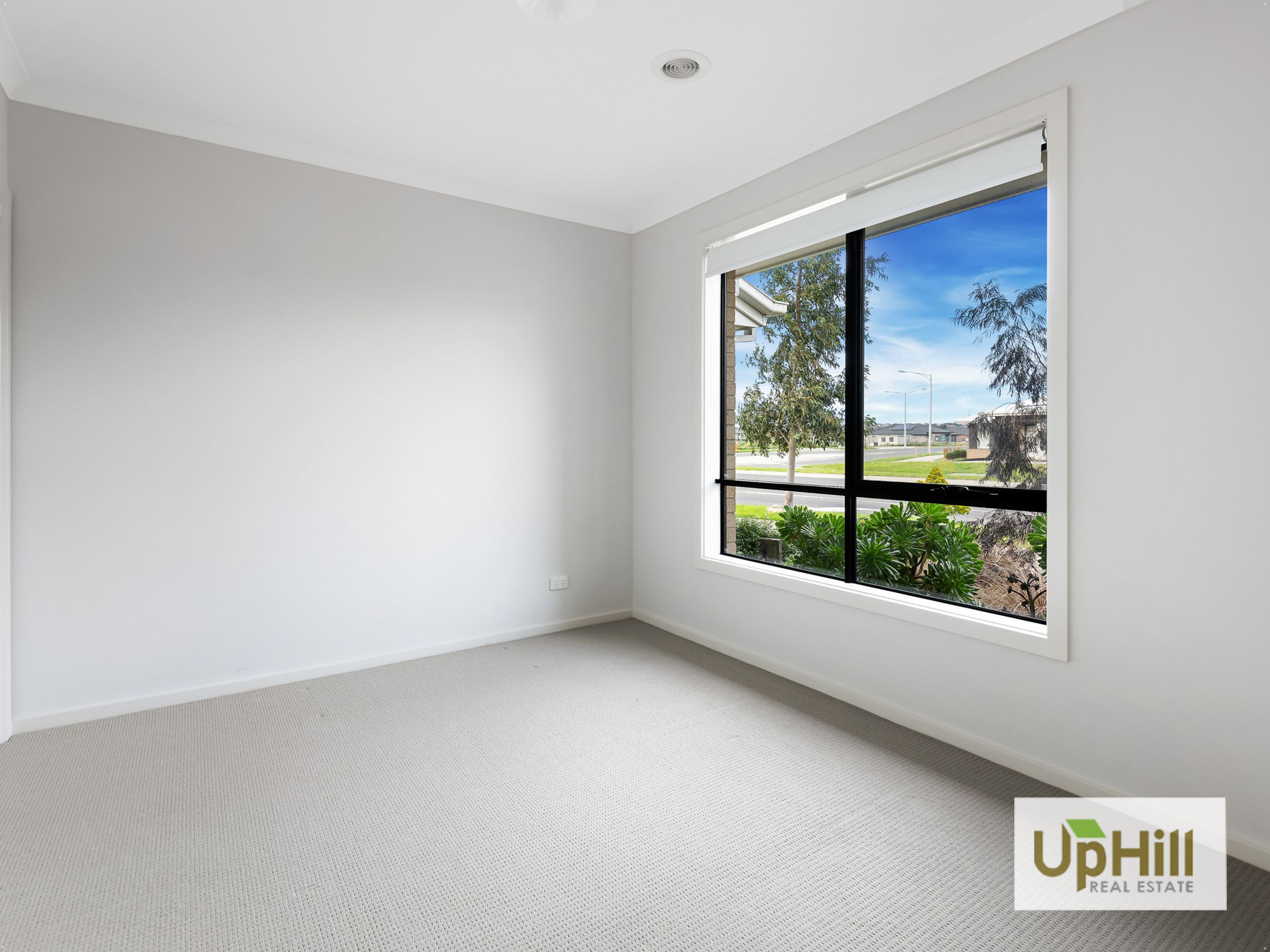 59 Karawarra Circuit, Cranbourne North - Thumbnail 5