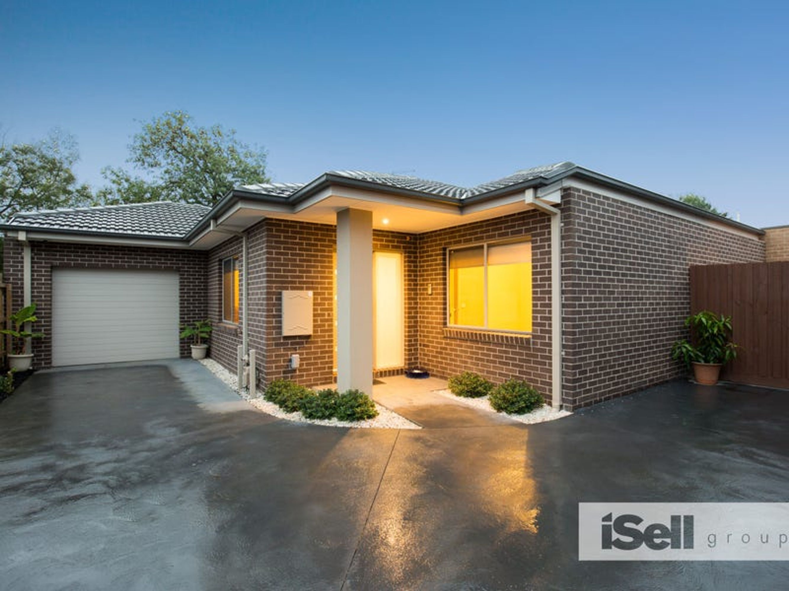 2/36 Smith Road, Springvale - Image 1