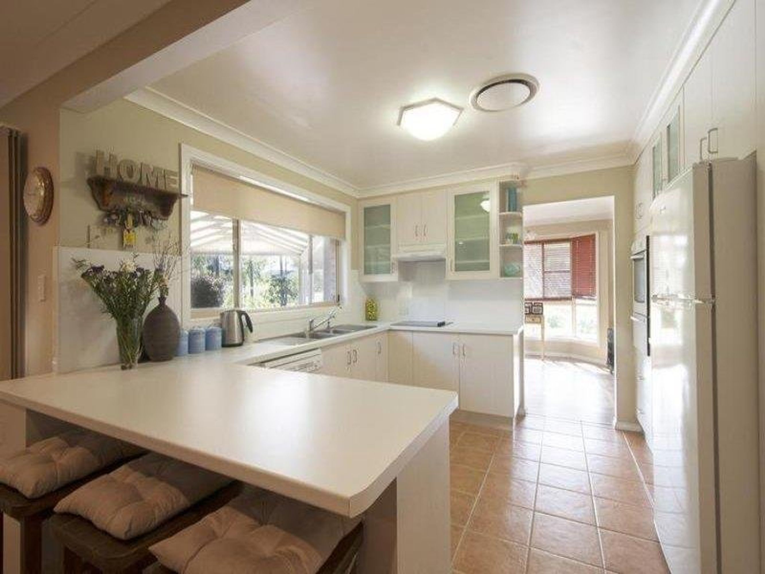 8 Edward Ogilvie Drive, Clarenza - Thumbnail 4