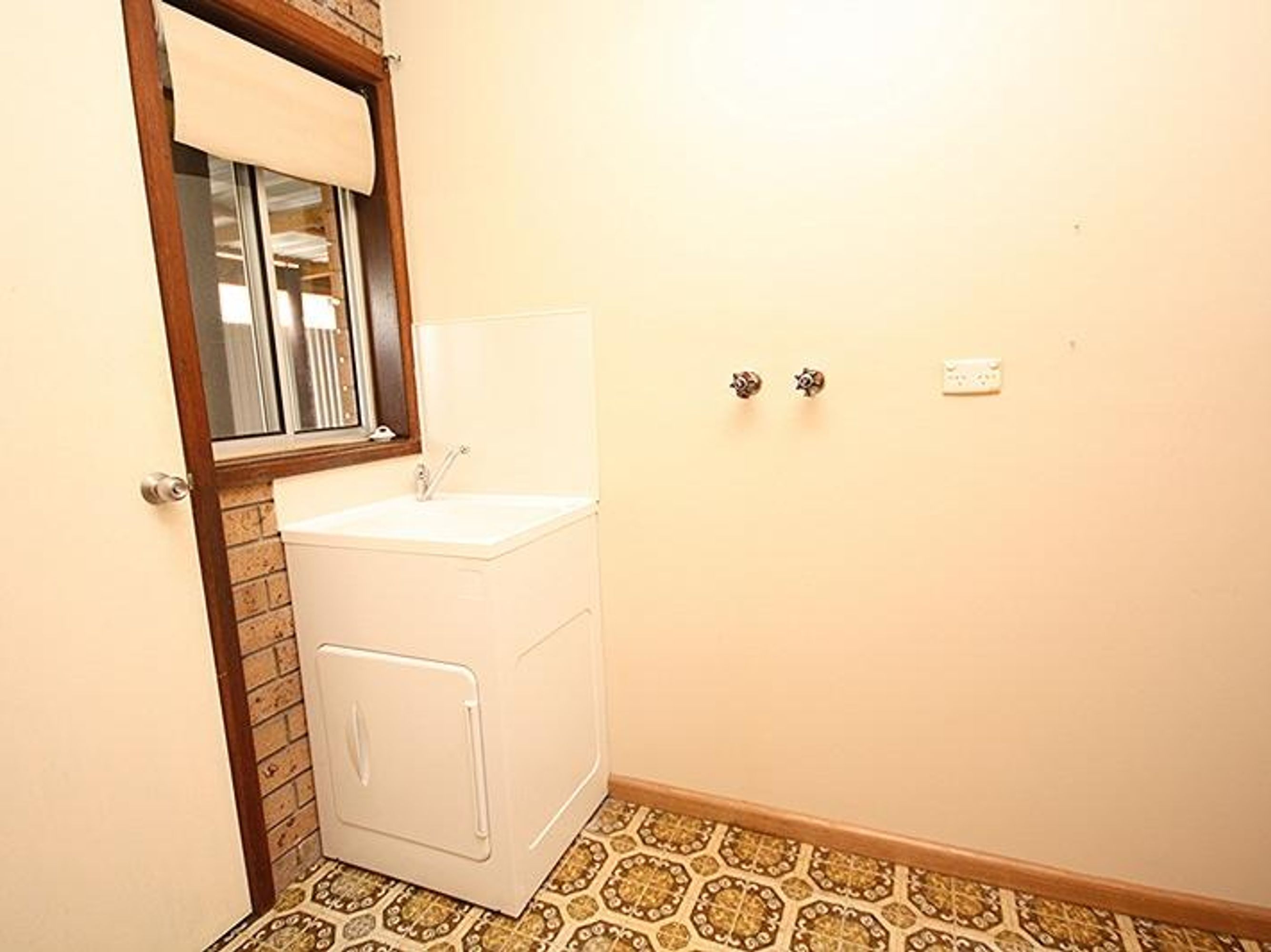 4/8 Robinson Street, Horsham VIC 3400, Horsham - Thumbnail 8