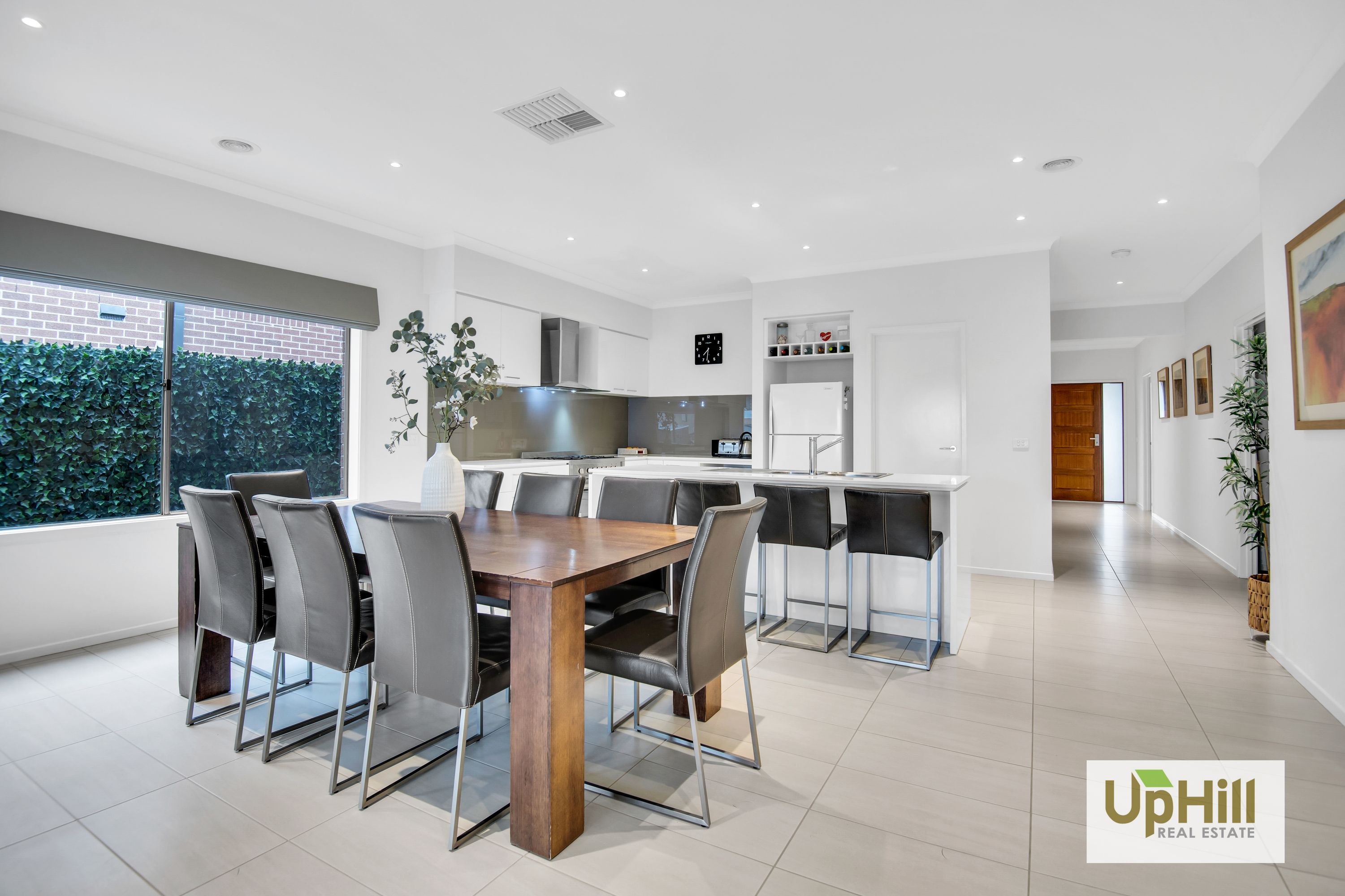 10 Coolana Drive, Clyde North - Thumbnail 6