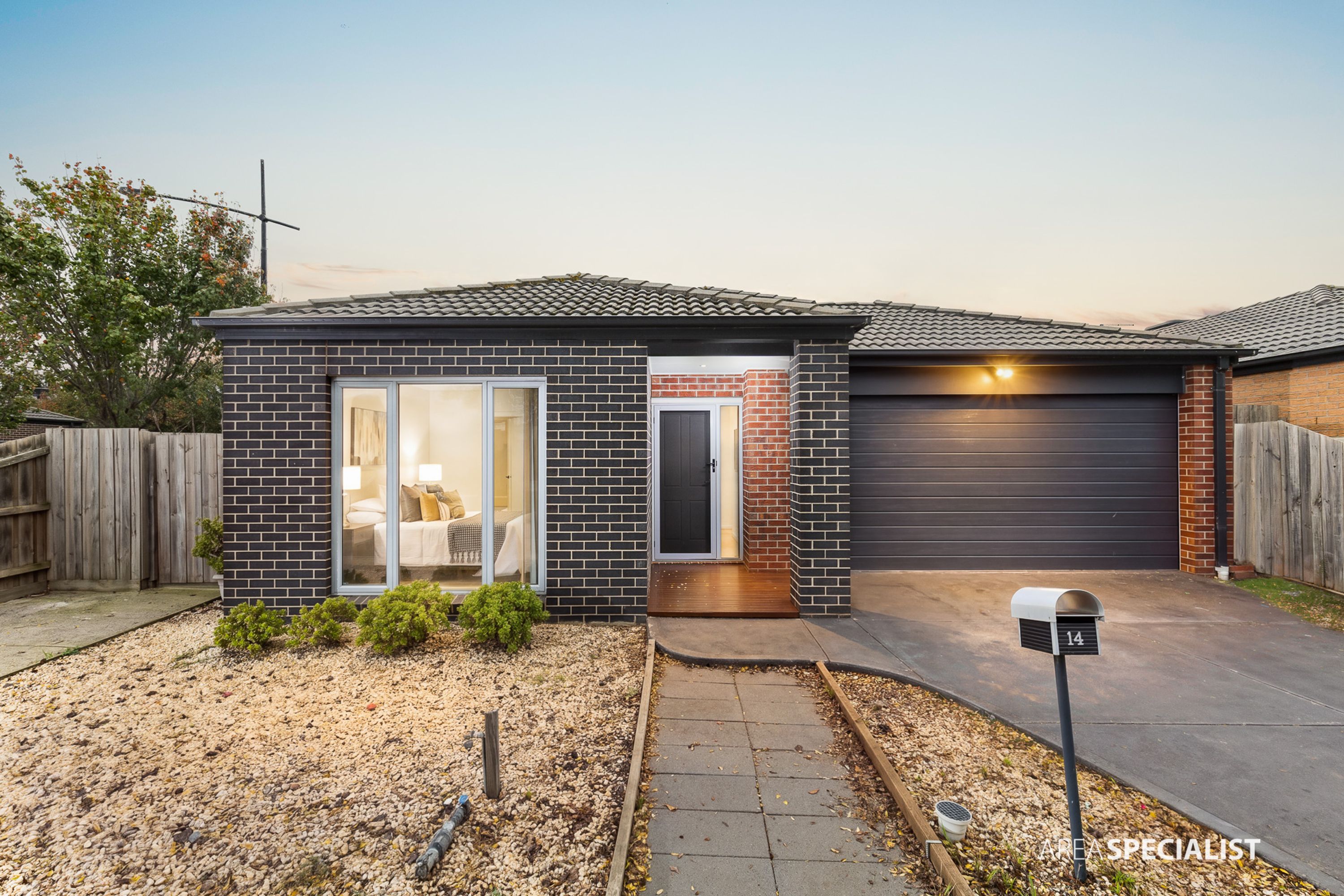 14 Concorde Avenue, Fraser Rise, Fraser Rise - Image 1