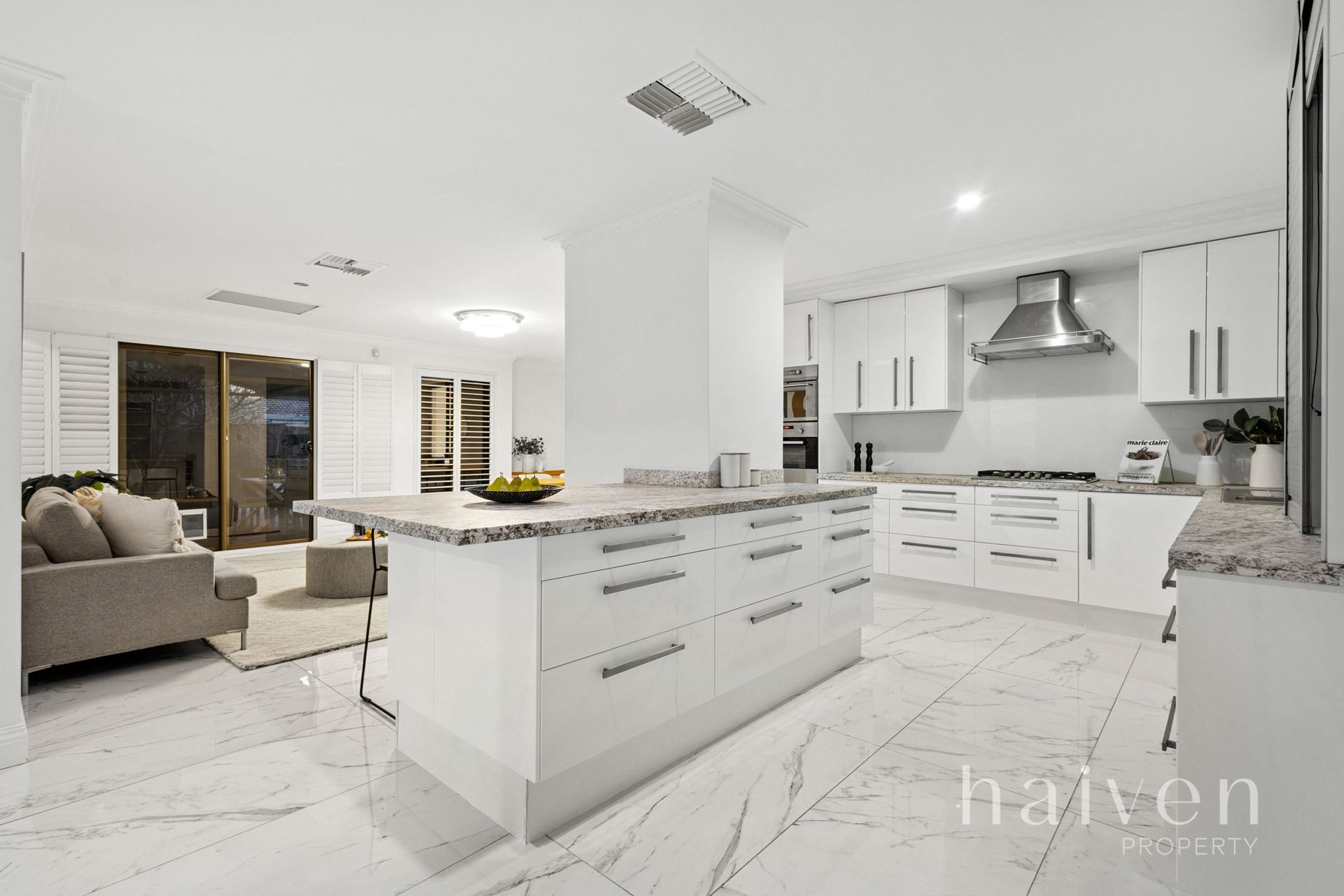 14 Trevithick Close, Stirling - Thumbnail 7