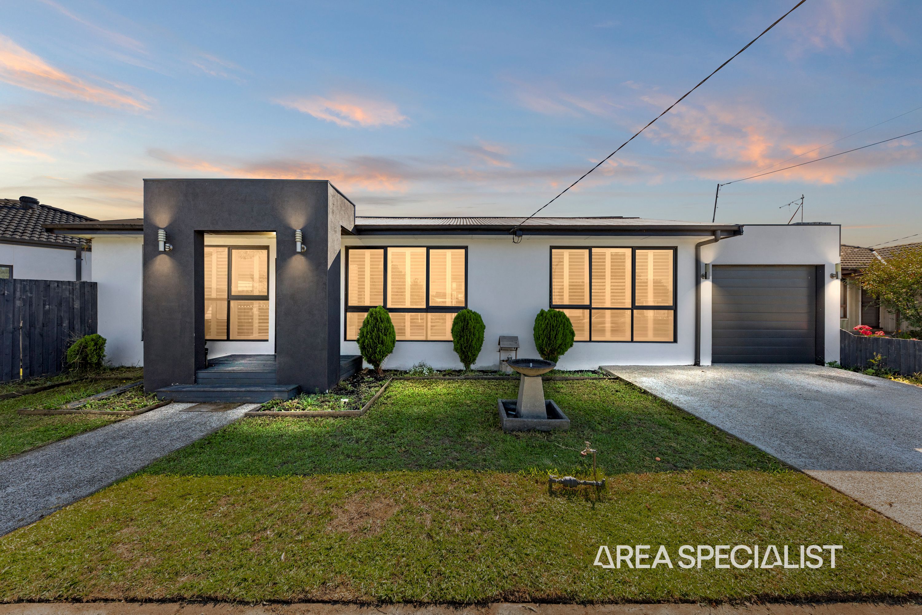 1 Maughan Road, Koo Wee Rup, Koo Wee Rup - Image 1