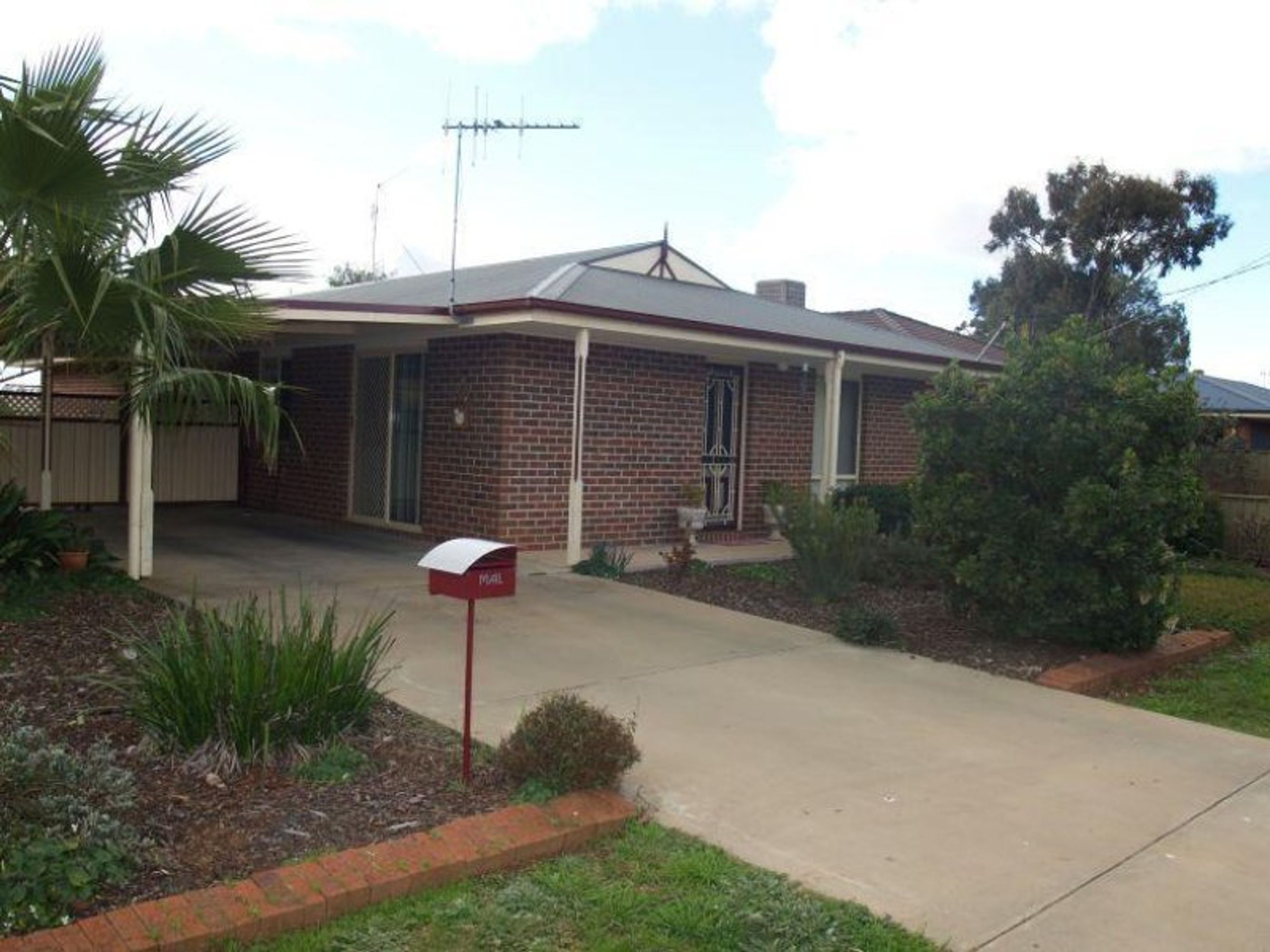 14 Burkitt Street