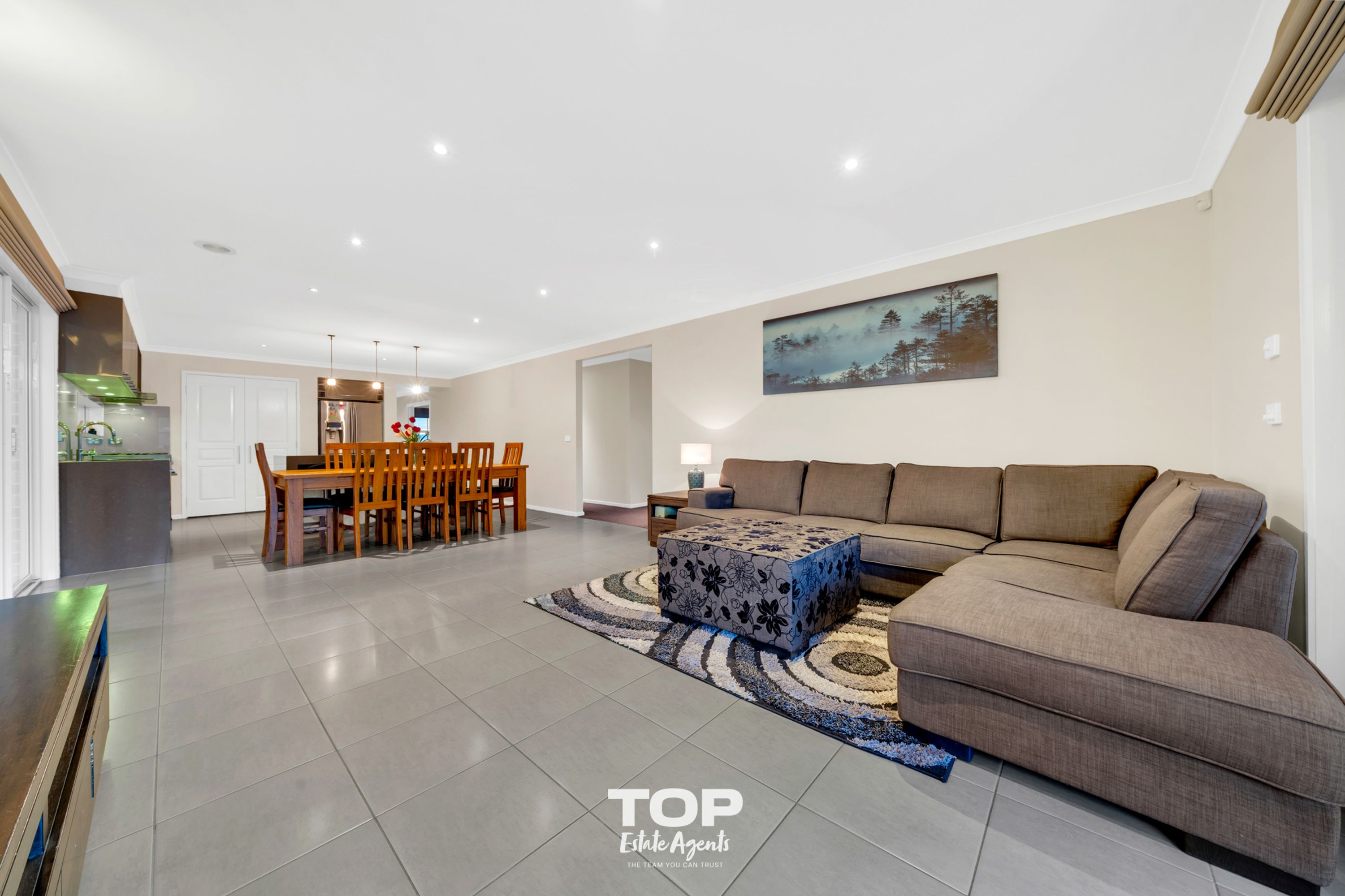 66 Brocker Street, Clyde North - Thumbnail 8