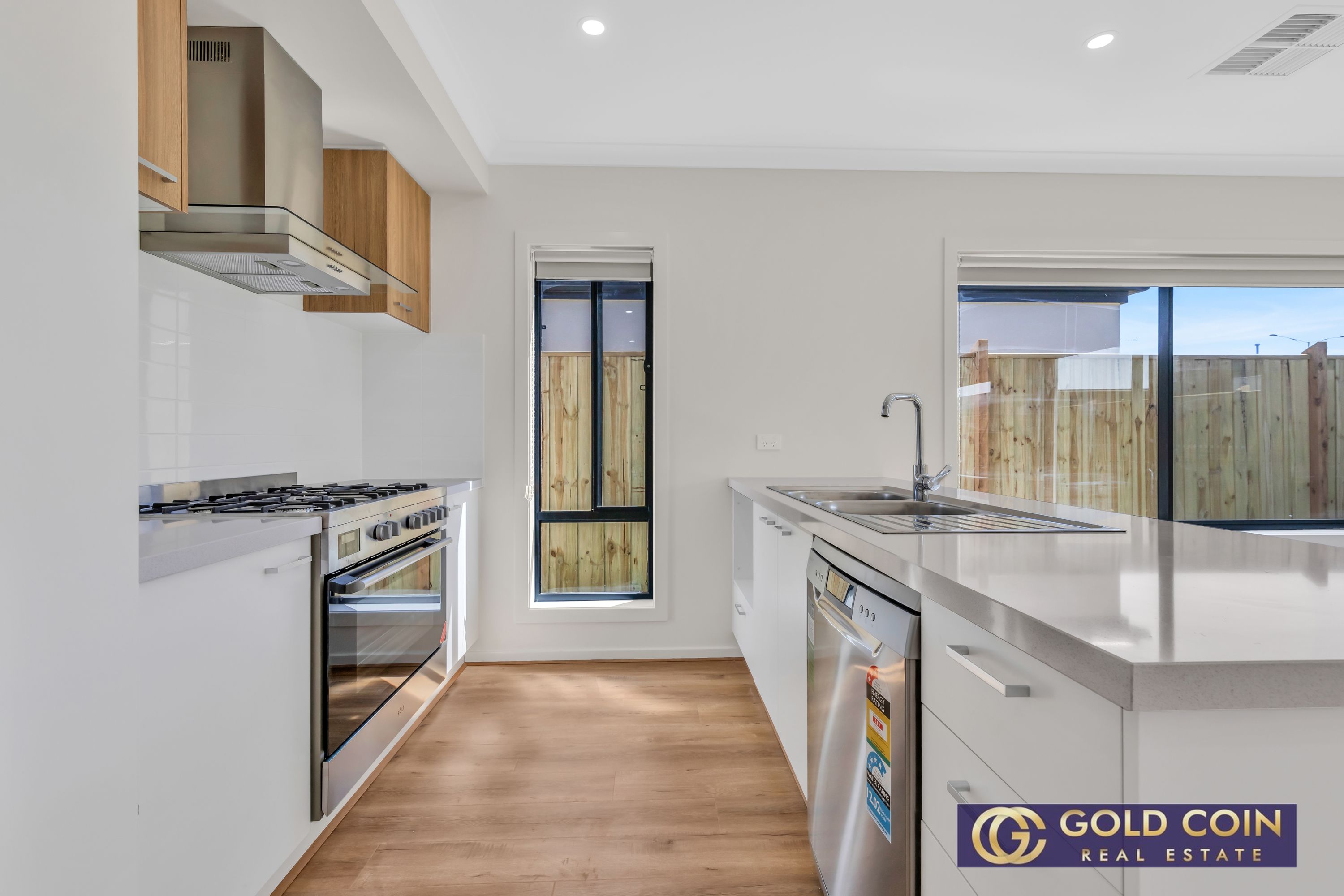4 Magnolia Crescent, Beveridge - Thumbnail 3
