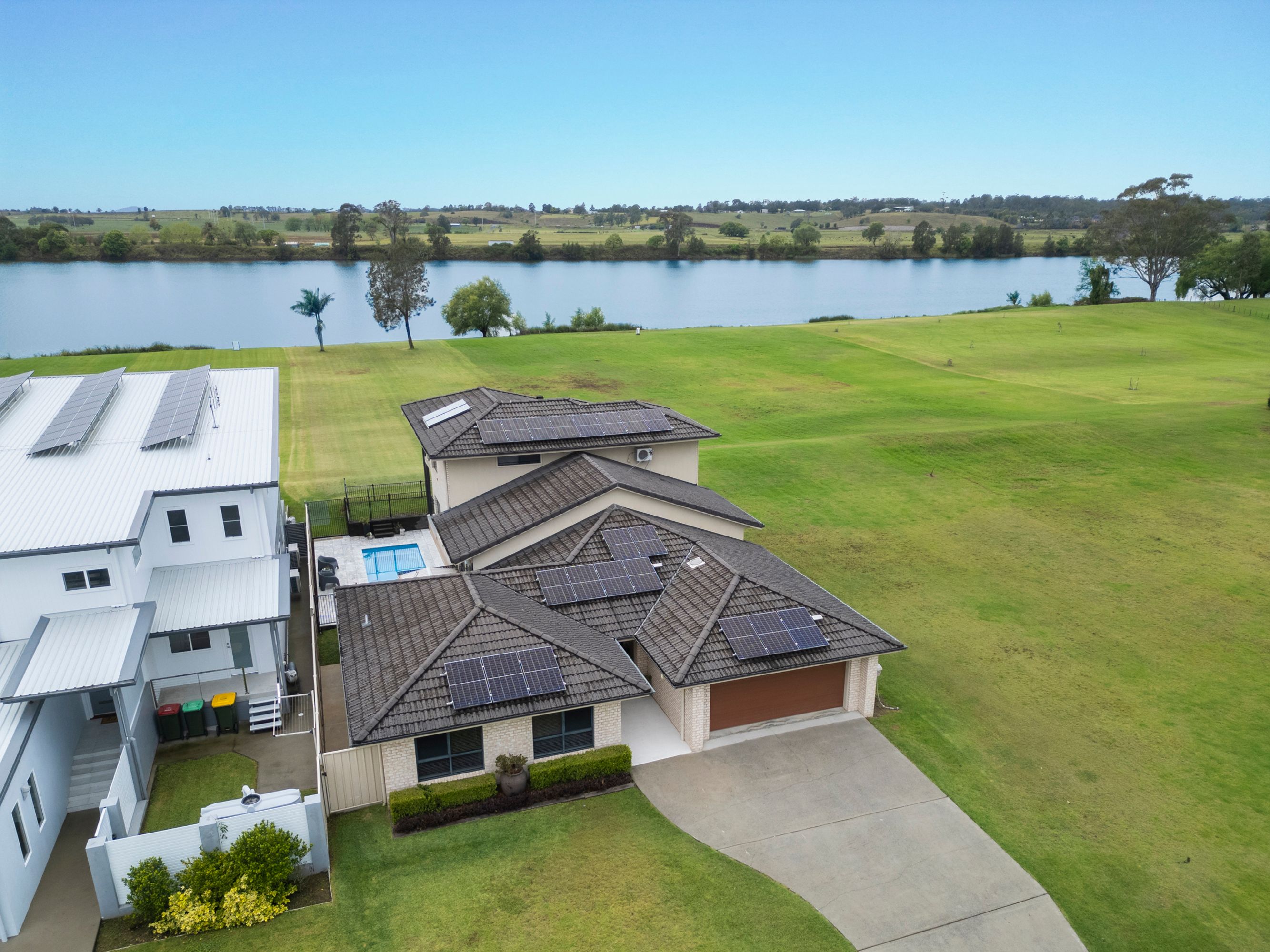 10 Mark Close, Grafton - Image 1