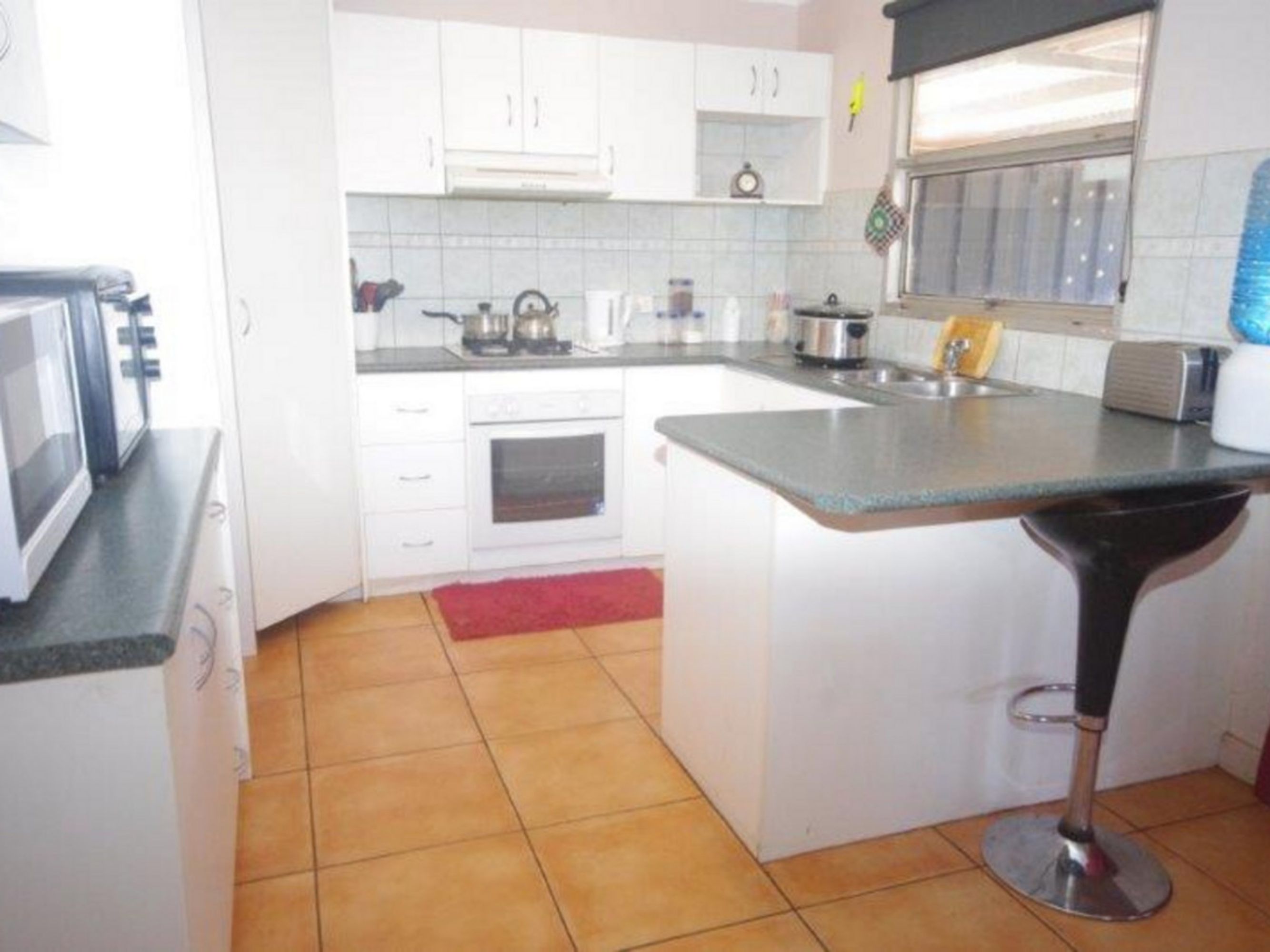 28 Gregory Avenue, Newman, Newman - Thumbnail 4