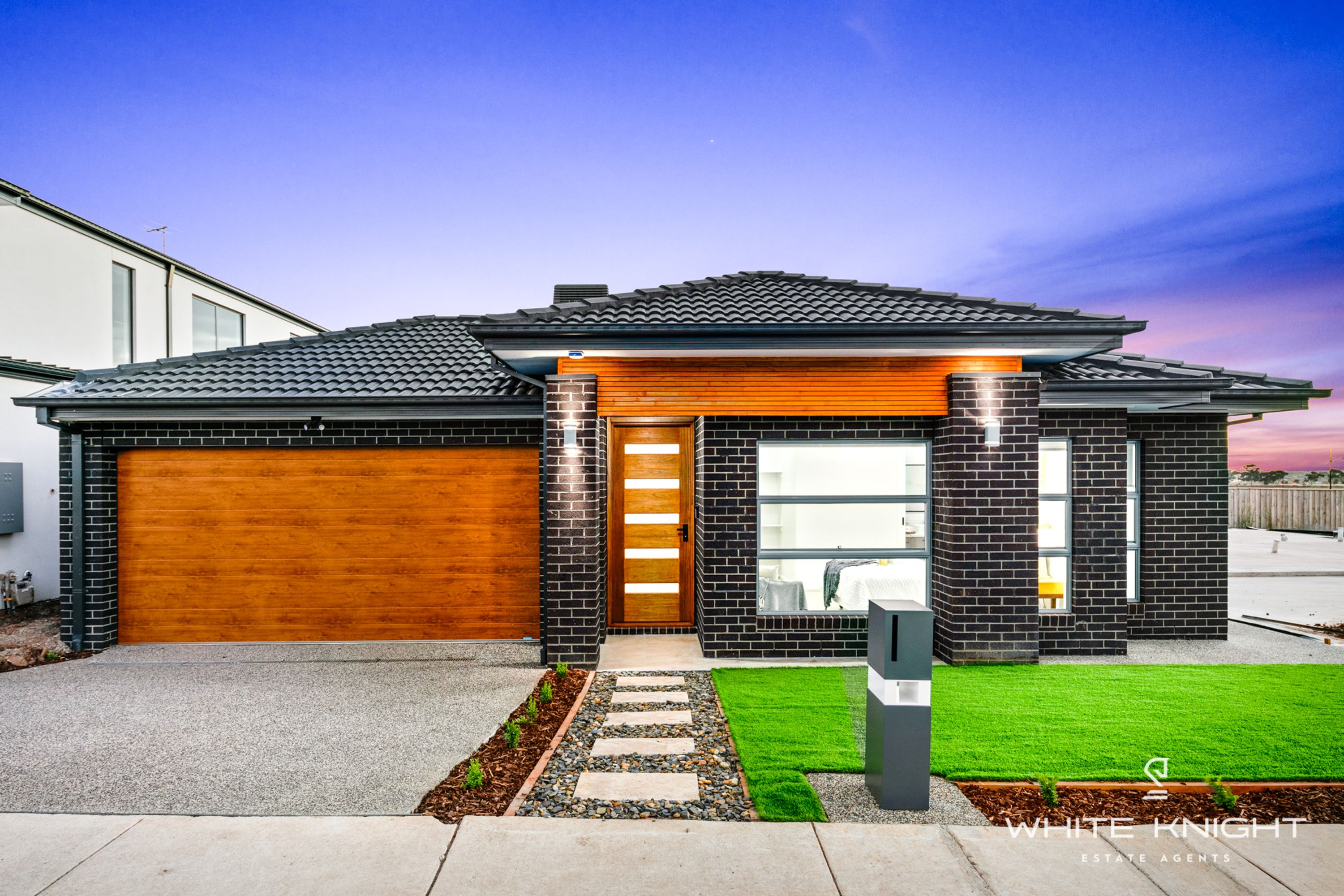 22 Treviso Street, Fraser Rise VIC 3336, Fraser Rise - Thumbnail 2