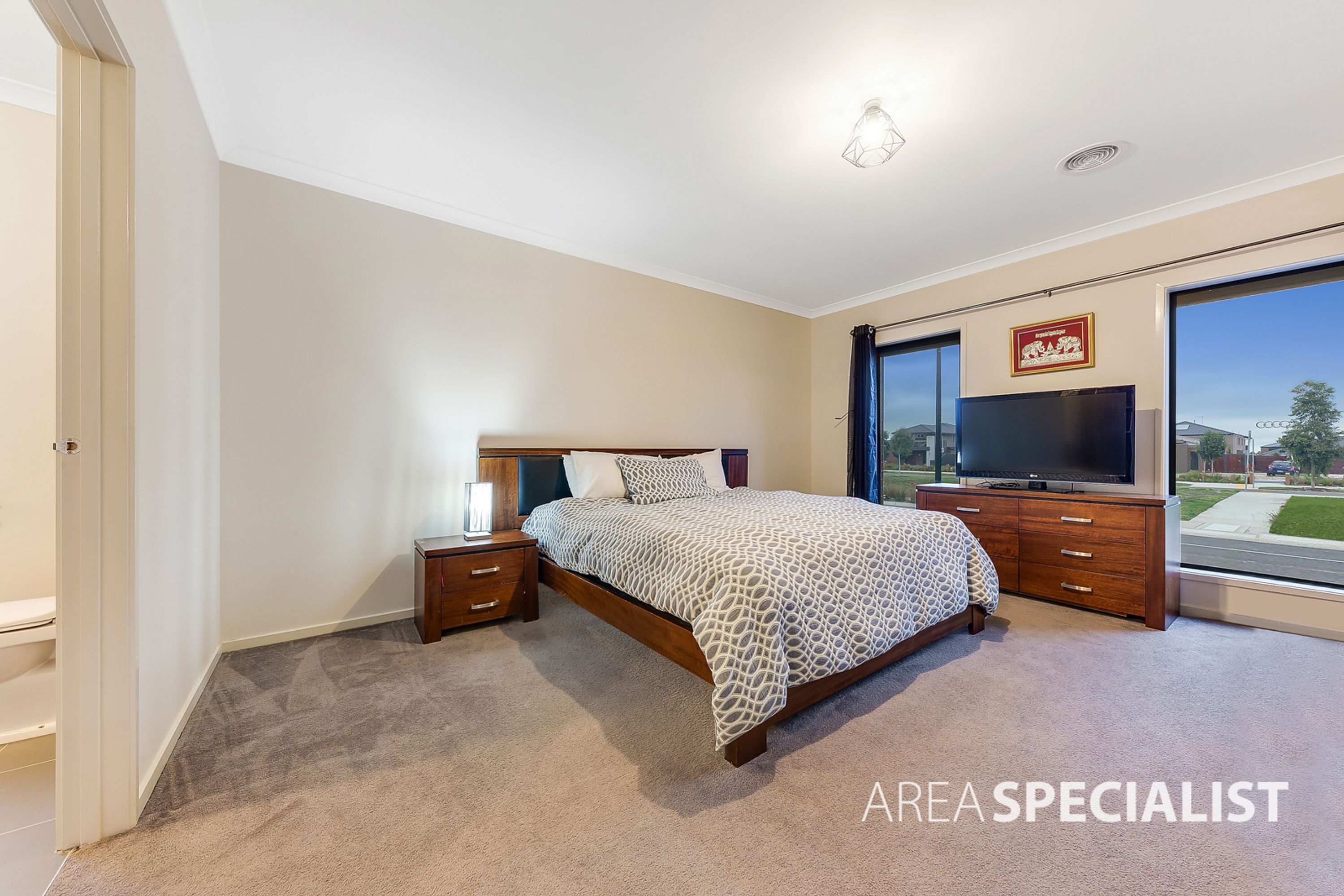 8 Equinox Way, Fraser Rise VIC 3336, Fraser Rise - Thumbnail 6