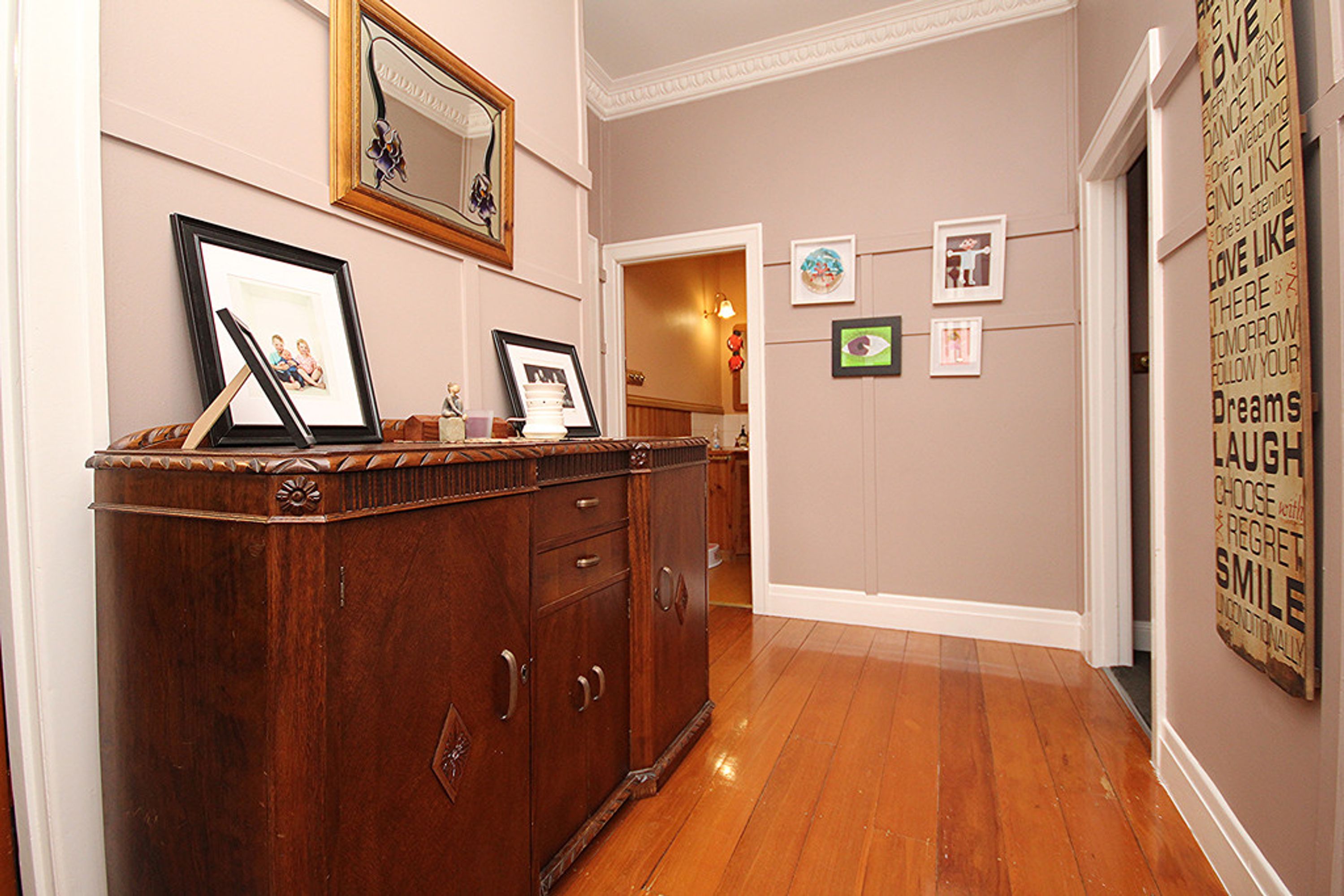 8 Railway Avenue, Horsham VIC 3400, Horsham - Thumbnail 2