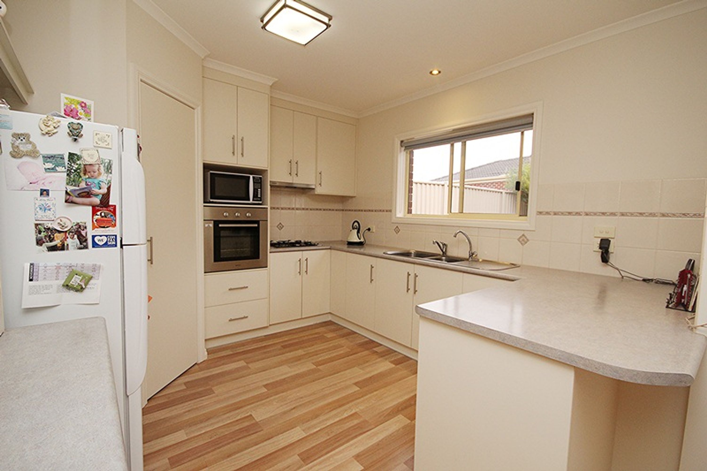 1A Conn Court, Horsham VIC 3400, Horsham - Thumbnail 2