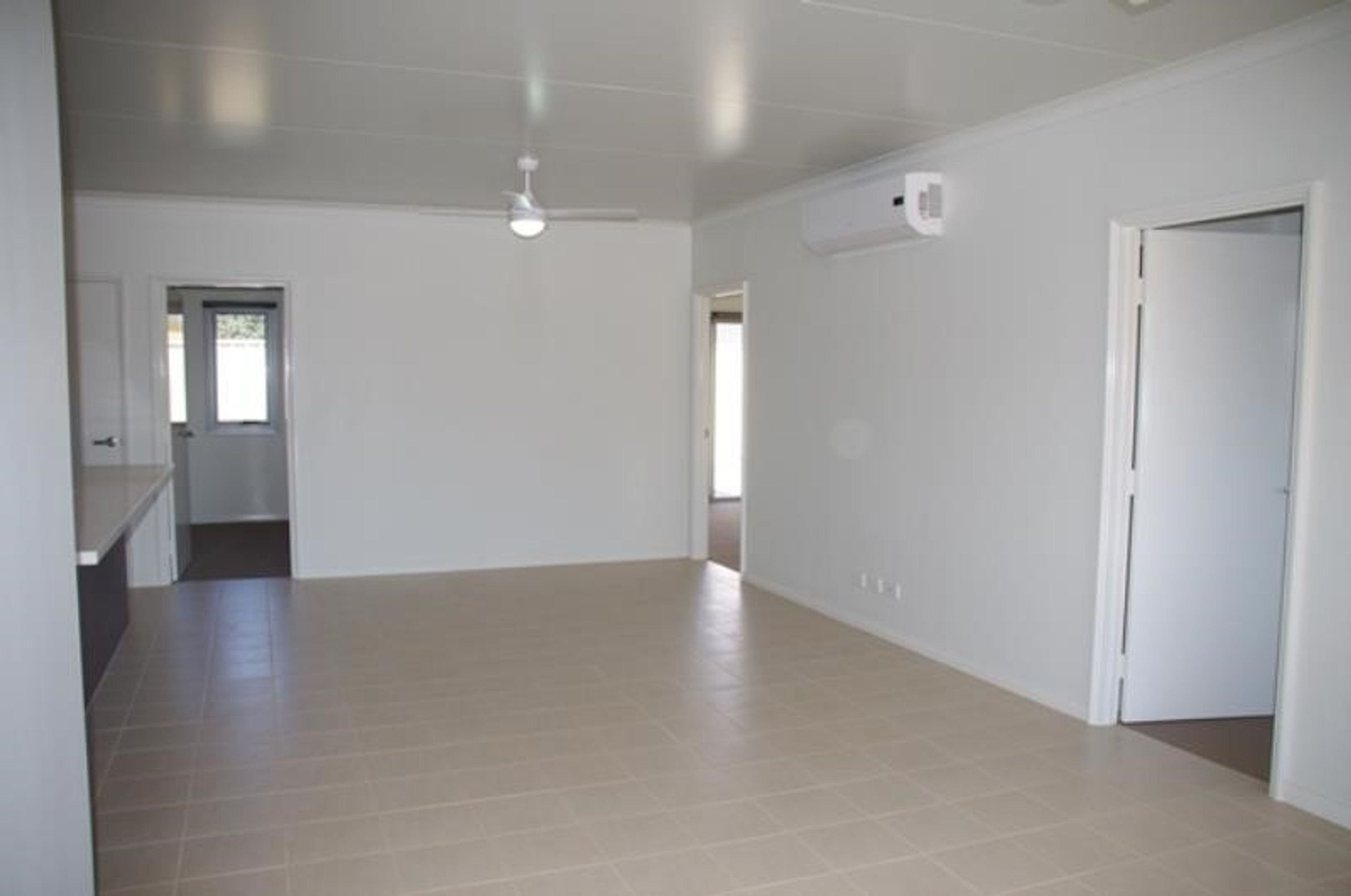 24 MullaMulla Street, Newman, Newman - Thumbnail 3