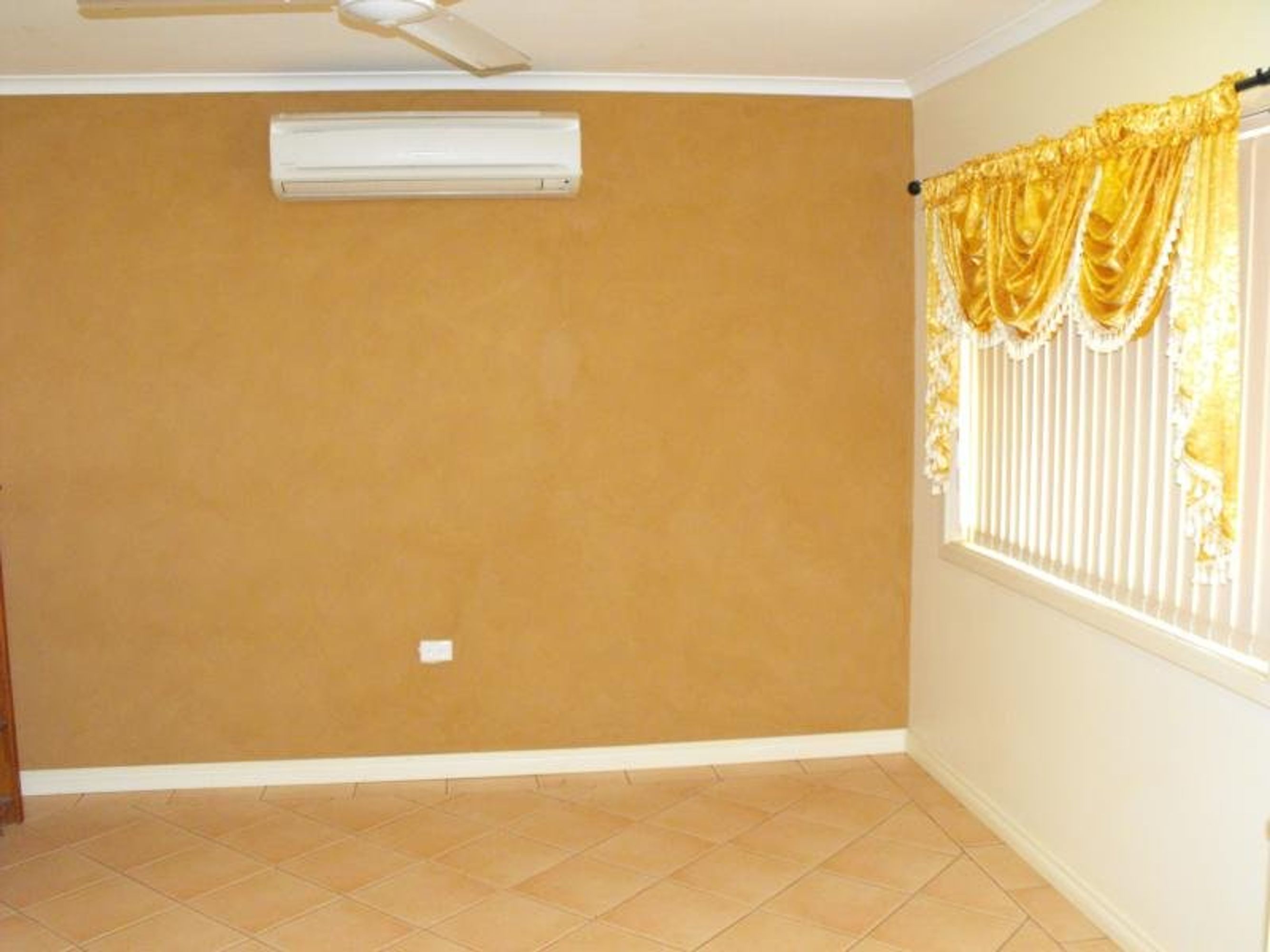 1 Kwinana Street, South Hedland, South Hedland - Thumbnail 3