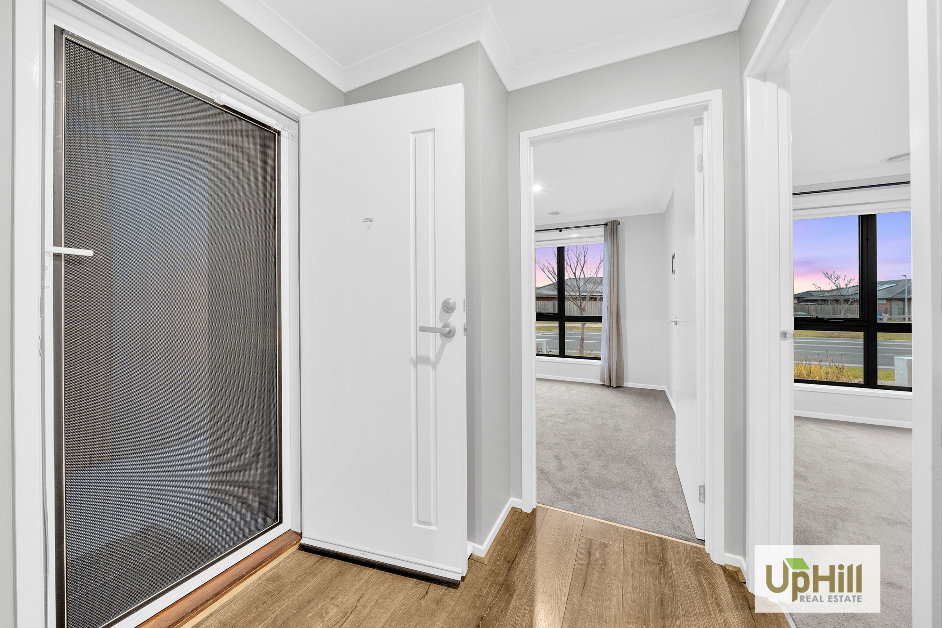 13A Thoroughbred Drive, Clyde North - Thumbnail 2