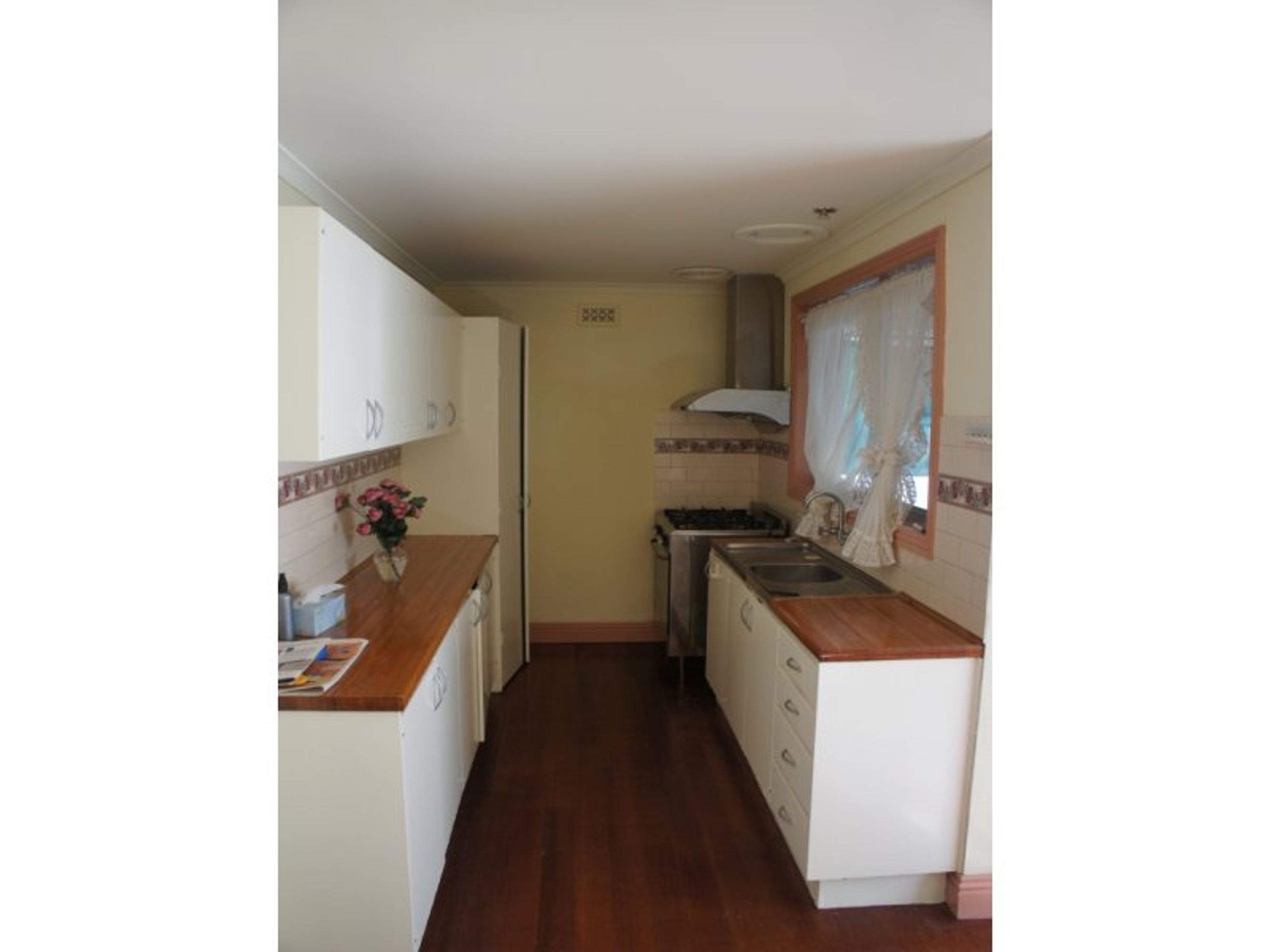 54 Tatura Crescent, Broadmeadows - Thumbnail 3