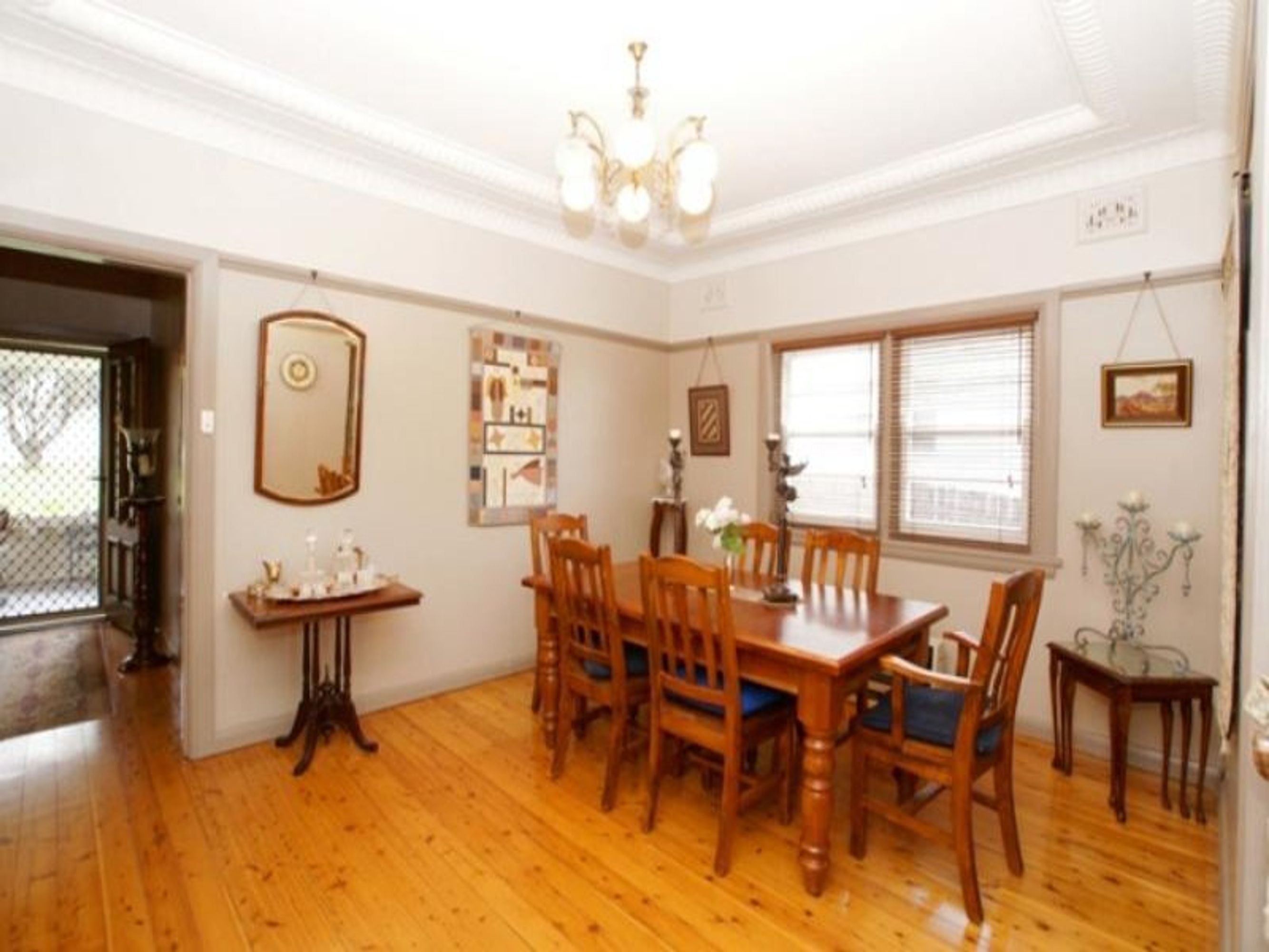 52 Carwar Ave, Carss Park, Carss Park - Thumbnail 3
