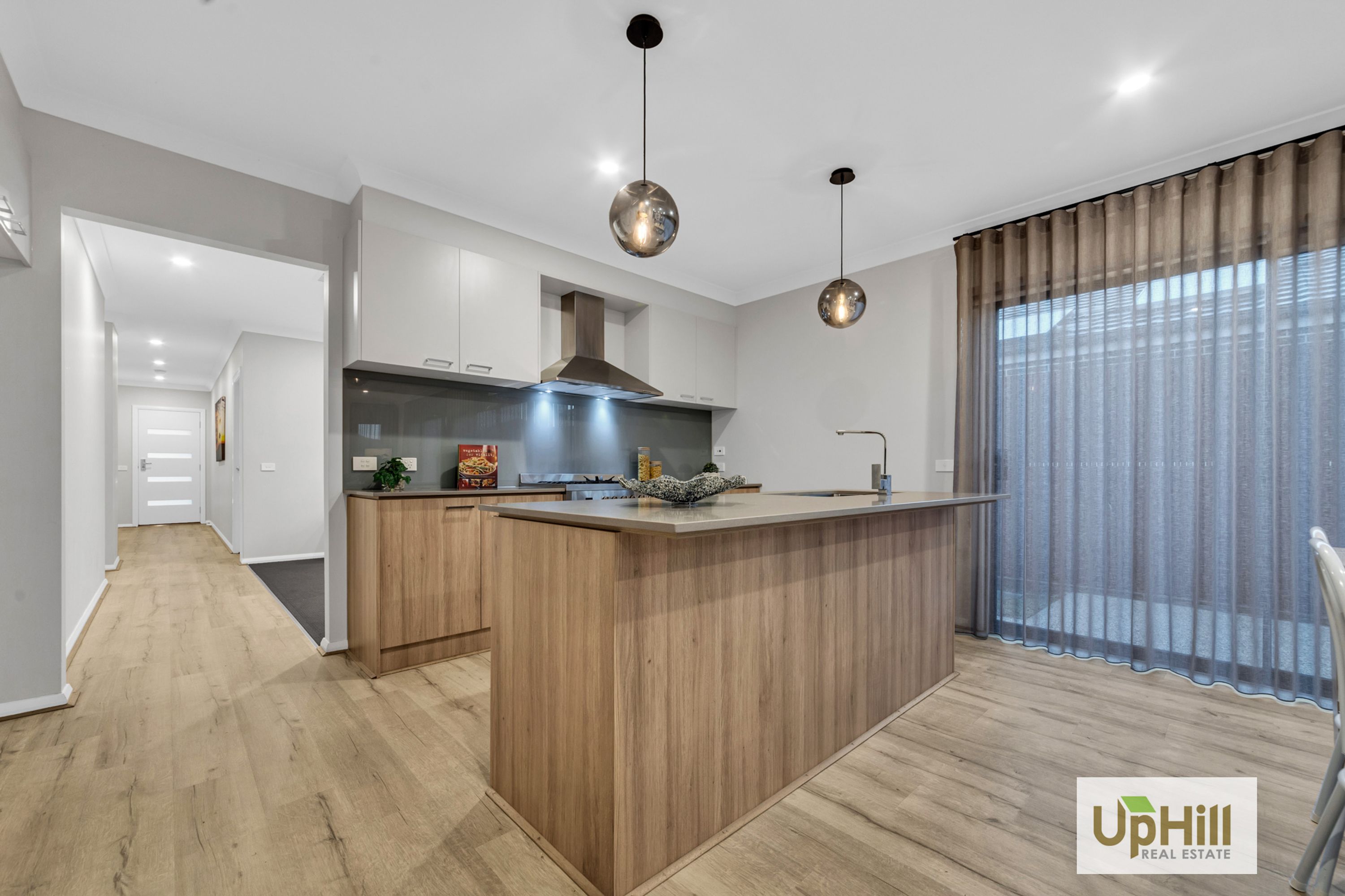 14 Outfield Road, Clyde - Thumbnail 7