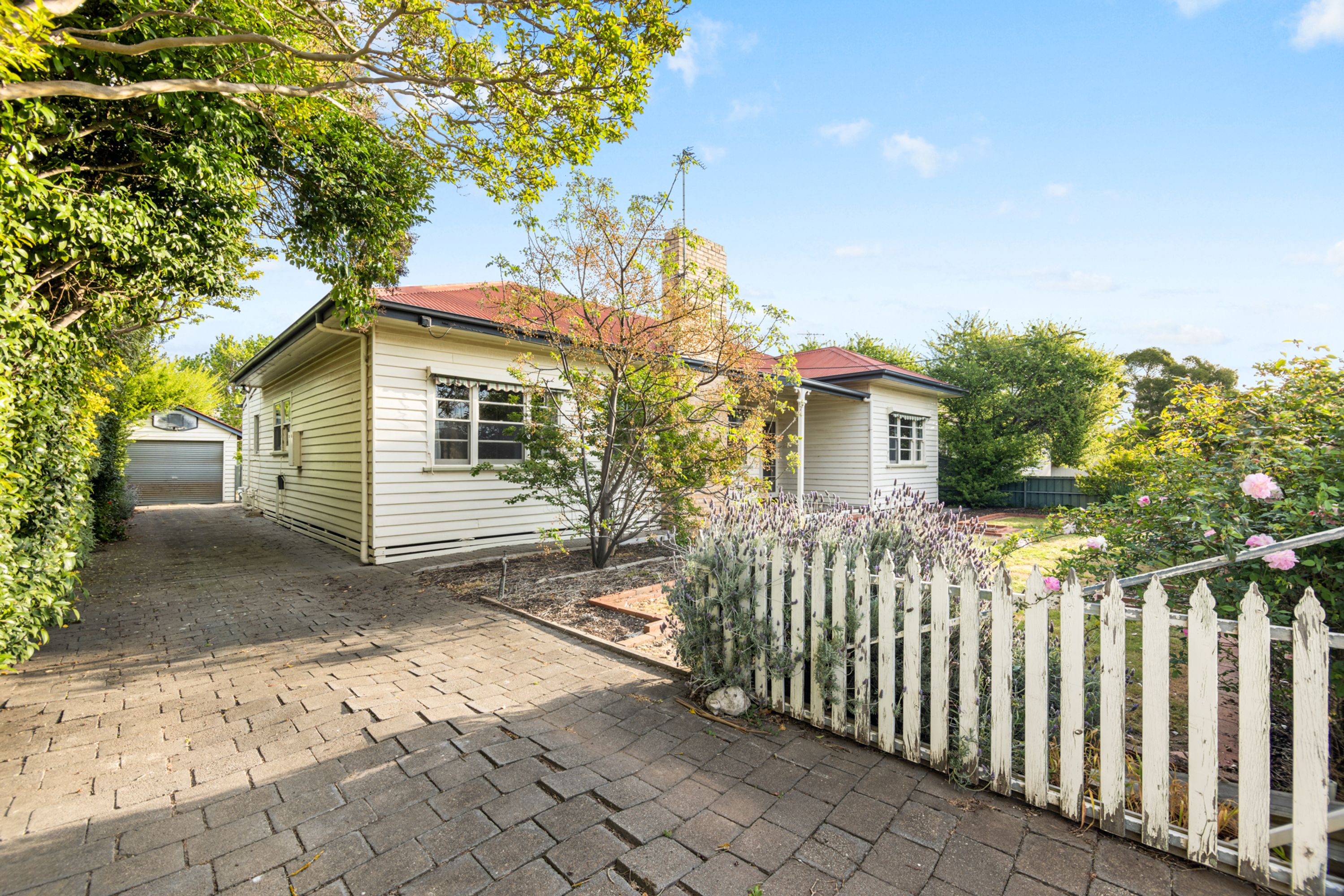 5 Johnson Street, Horsham VIC 3400, Horsham - Thumbnail 2