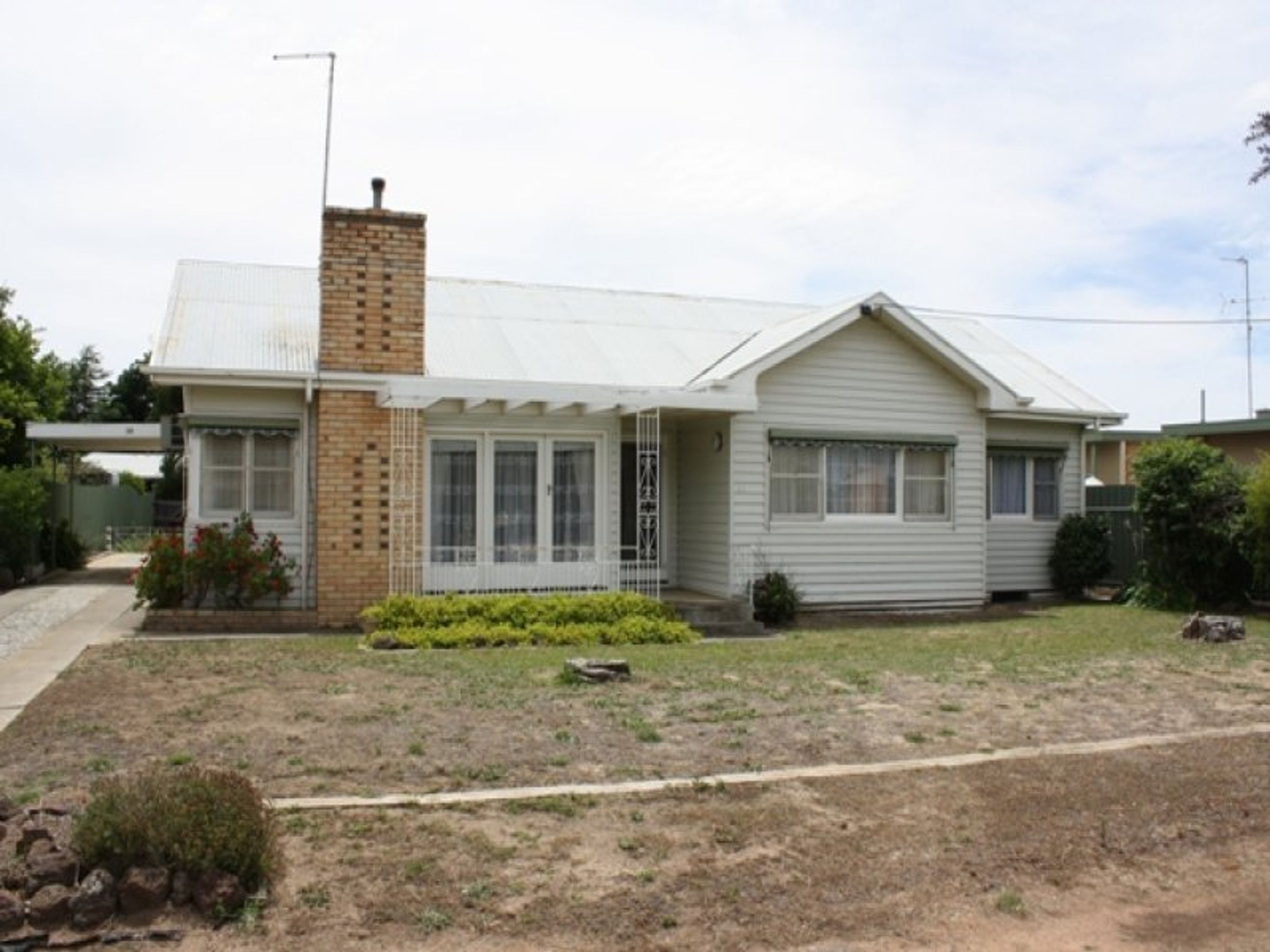 38 Federation Avenue, Horsham VIC 3400