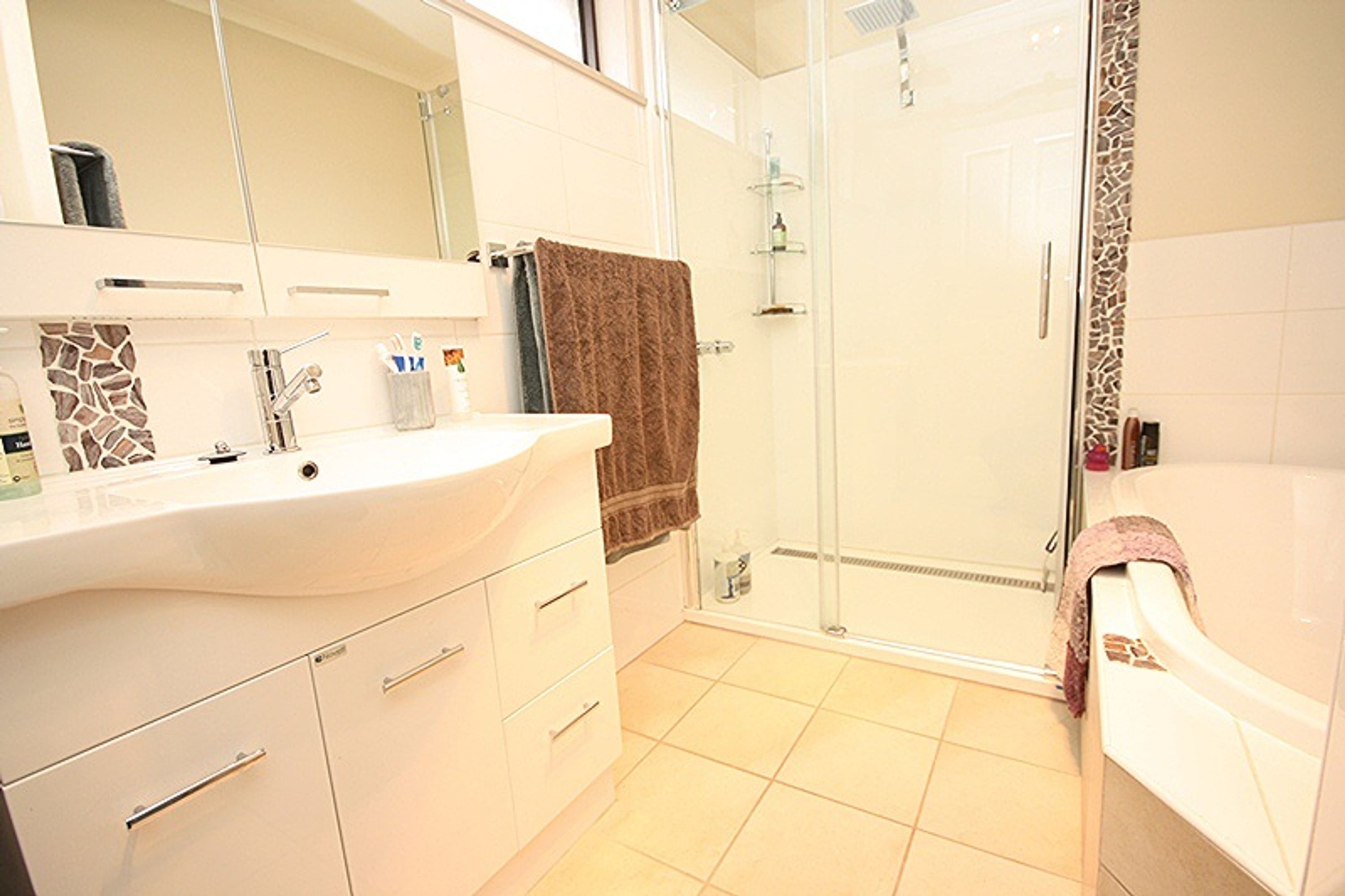 8 Drummond Street, Horsham VIC 3400, Horsham - Thumbnail 5