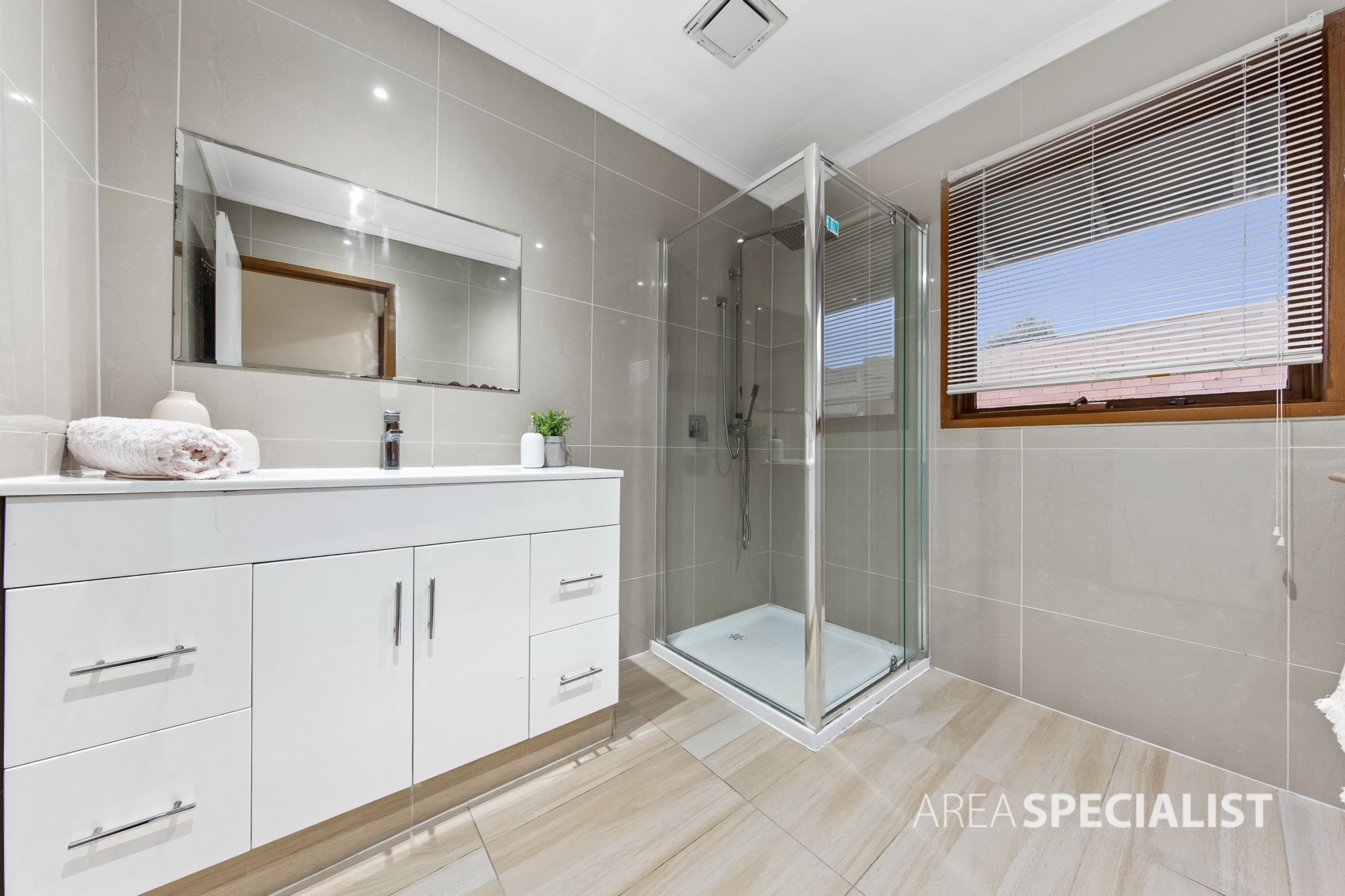 26 Protea Crescent, St Albans VIC 3021, St Albans - Thumbnail 6