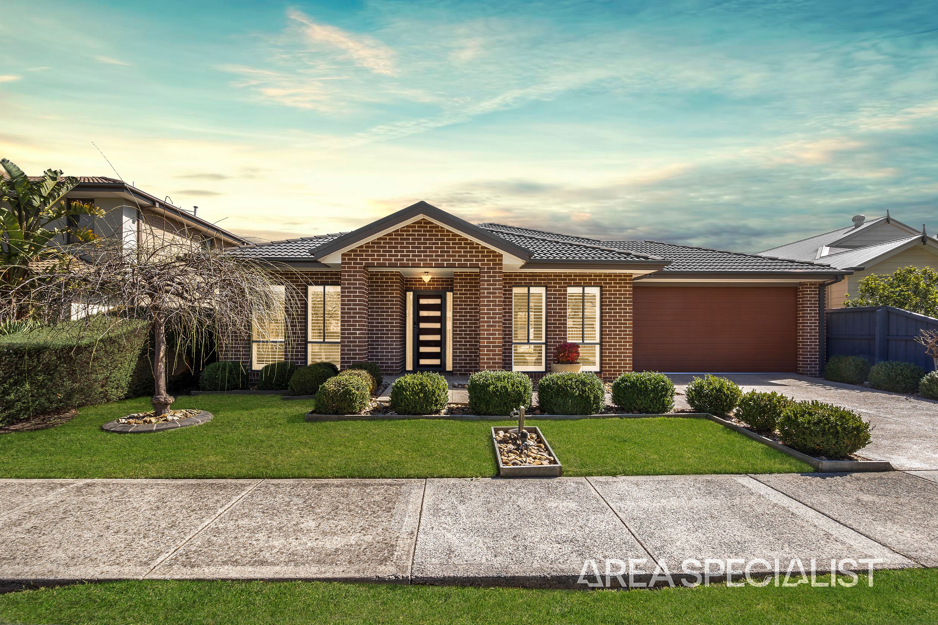 28 Sundew Crescent, Pakenham - Thumbnail 2