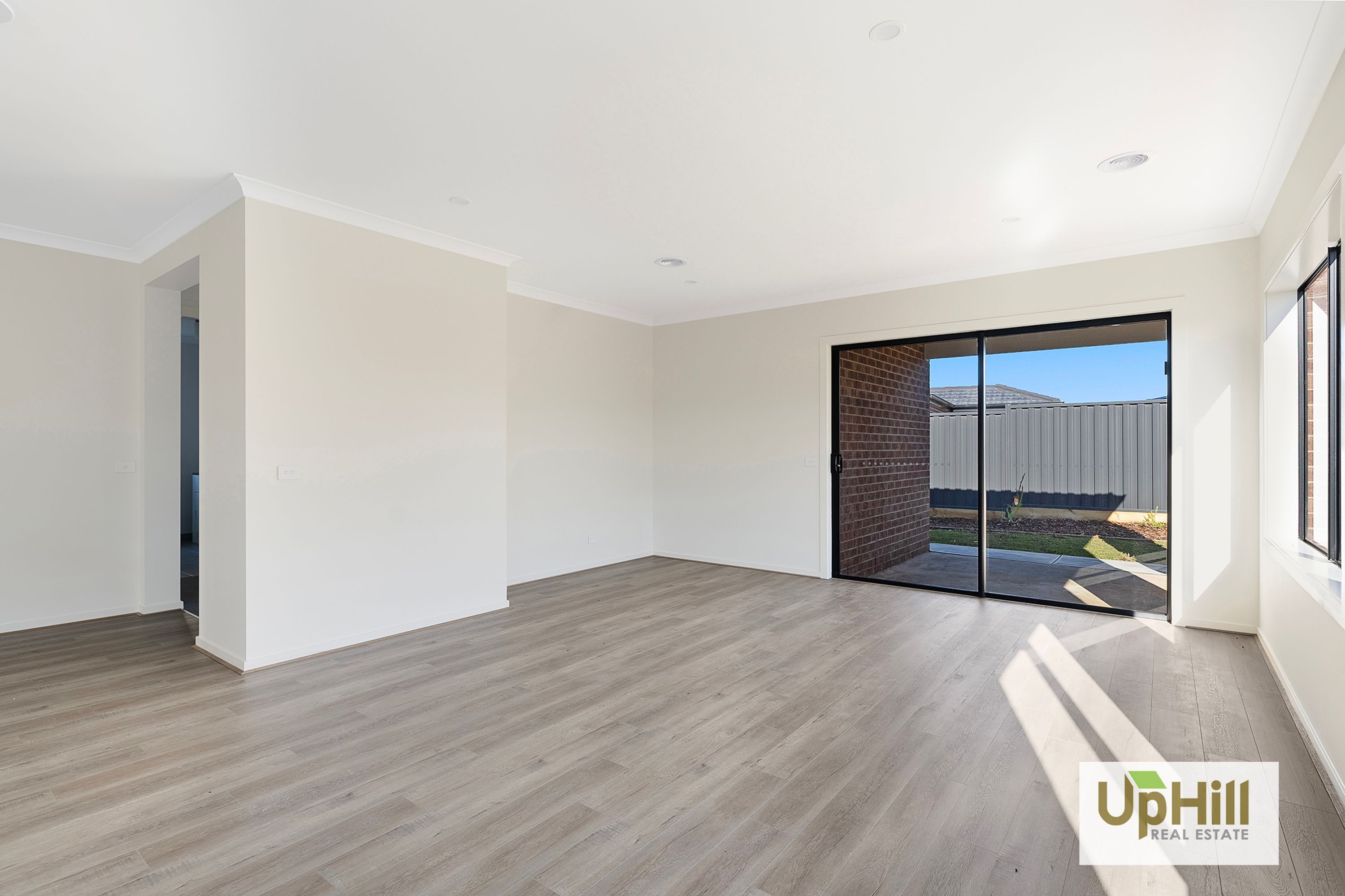6 Wonder Avenue, Clyde North - Thumbnail 7