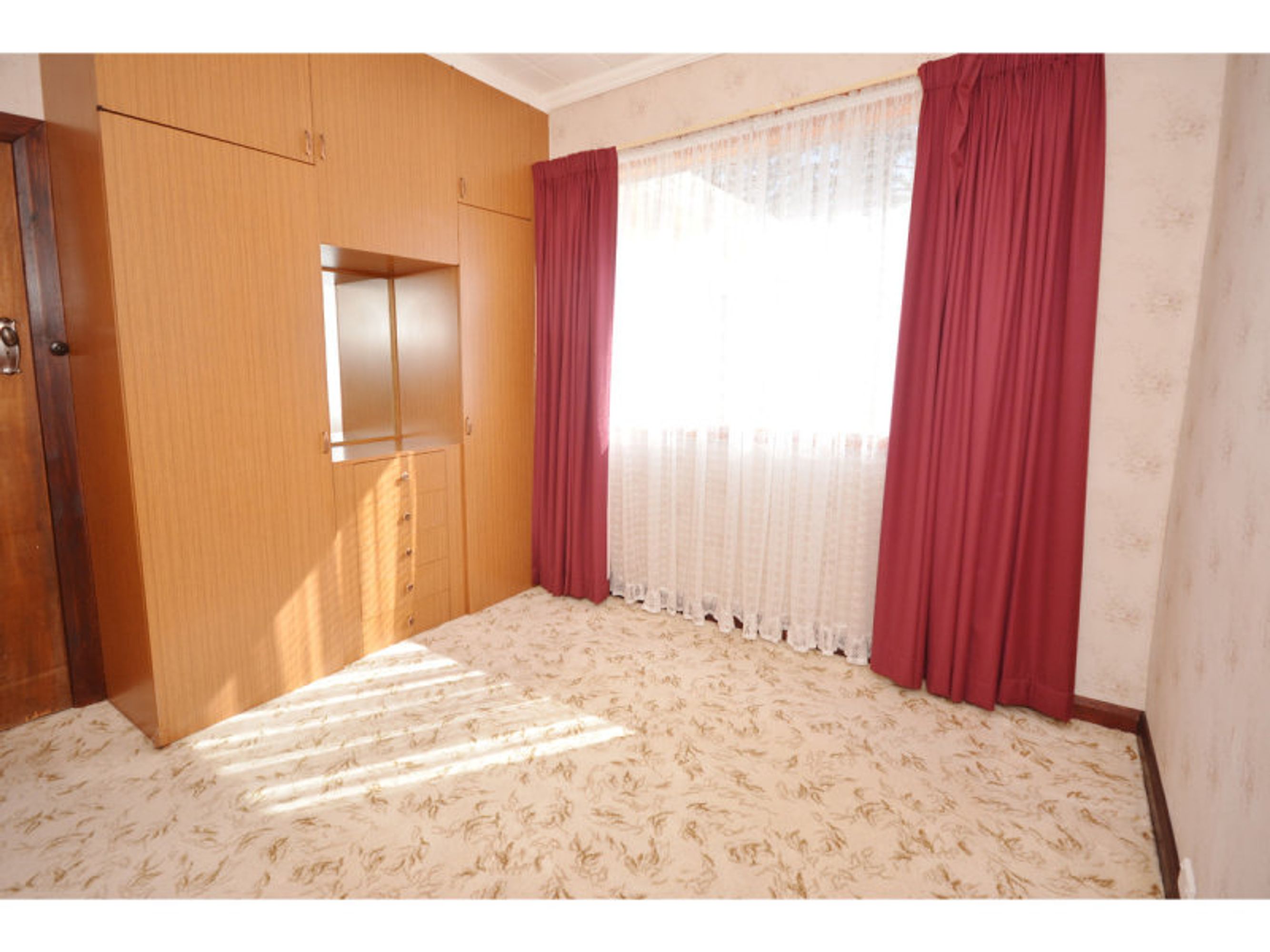 165 Hat Hill Road, Blackheath - Thumbnail 6