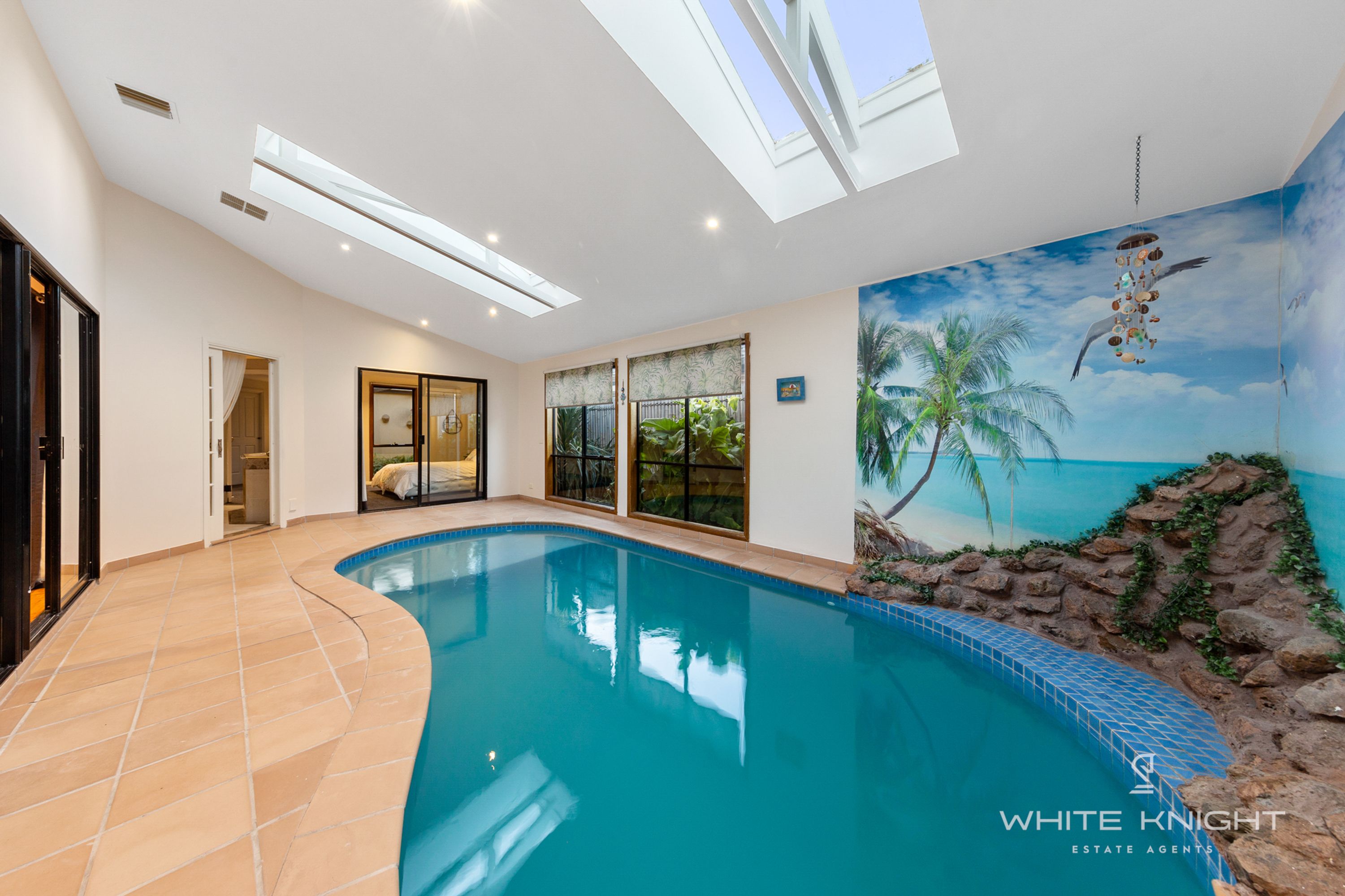 13 Bendigo Circuit, Caroline Springs VIC 3023, Caroline Springs - Thumbnail 4