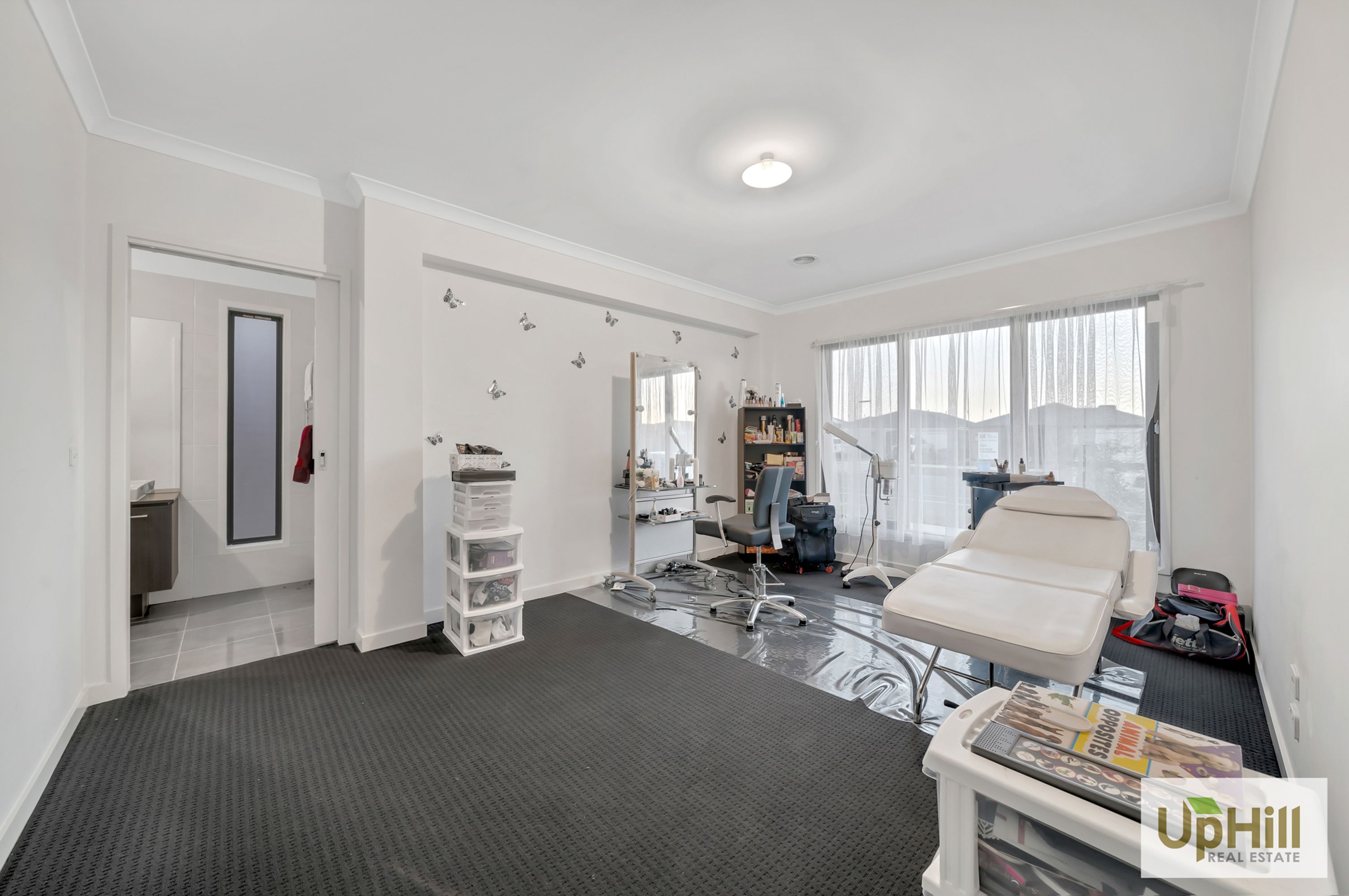 55 SKYLARK BLVD, Clyde North - Thumbnail 2
