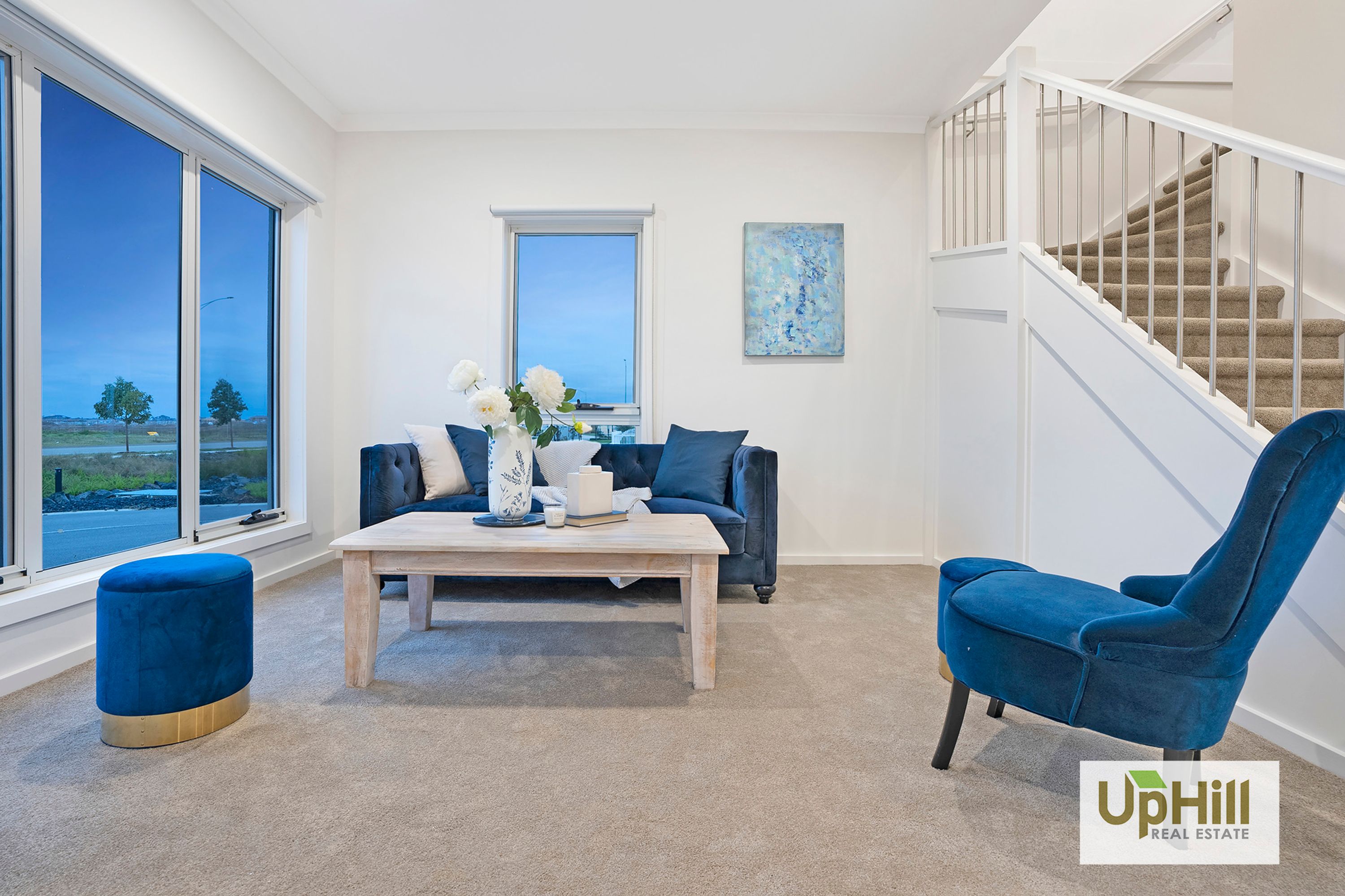 54 Carnelian Circuit, Clyde North - Thumbnail 2