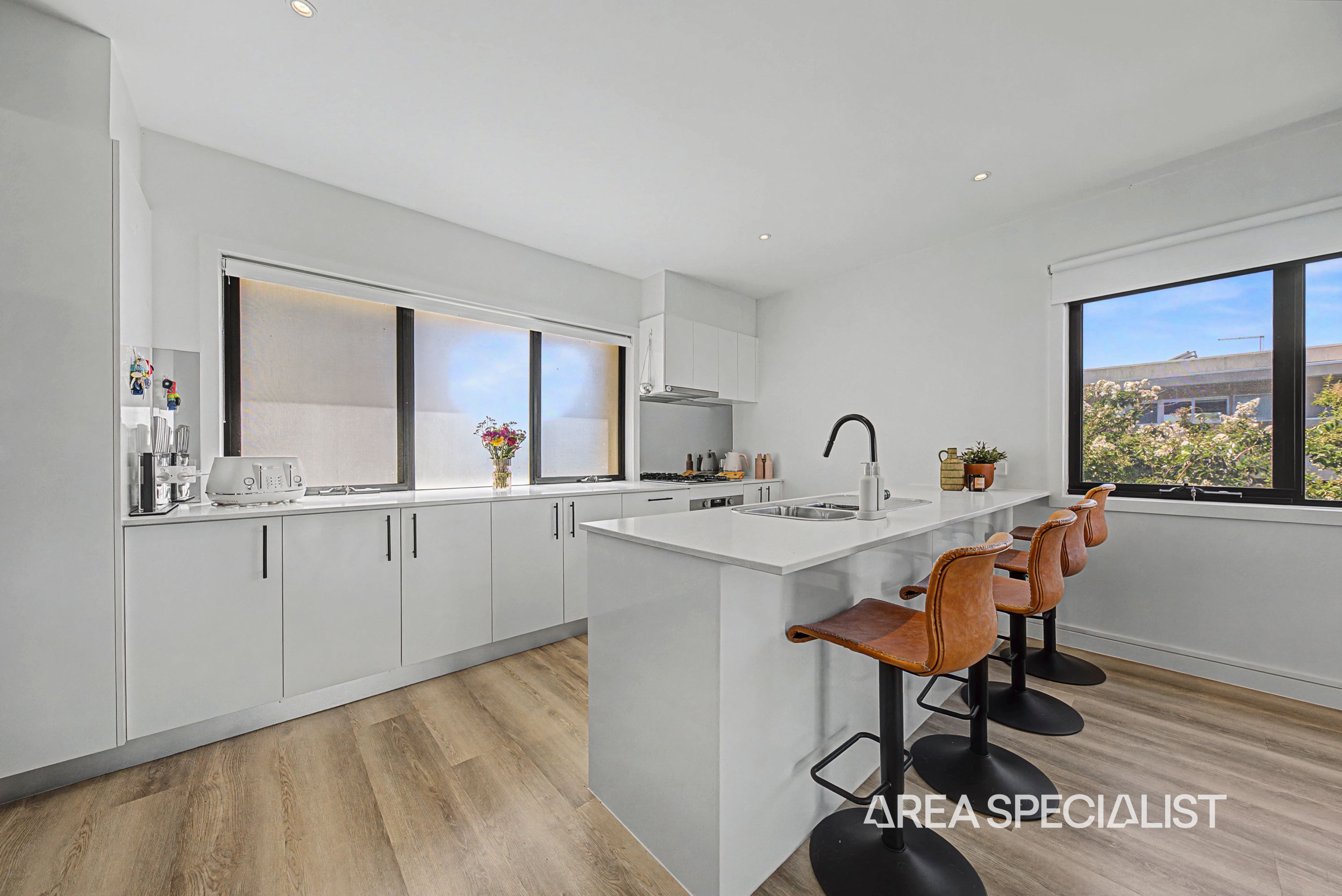 26/17 Edgeware Close, Pakenham - Thumbnail 2