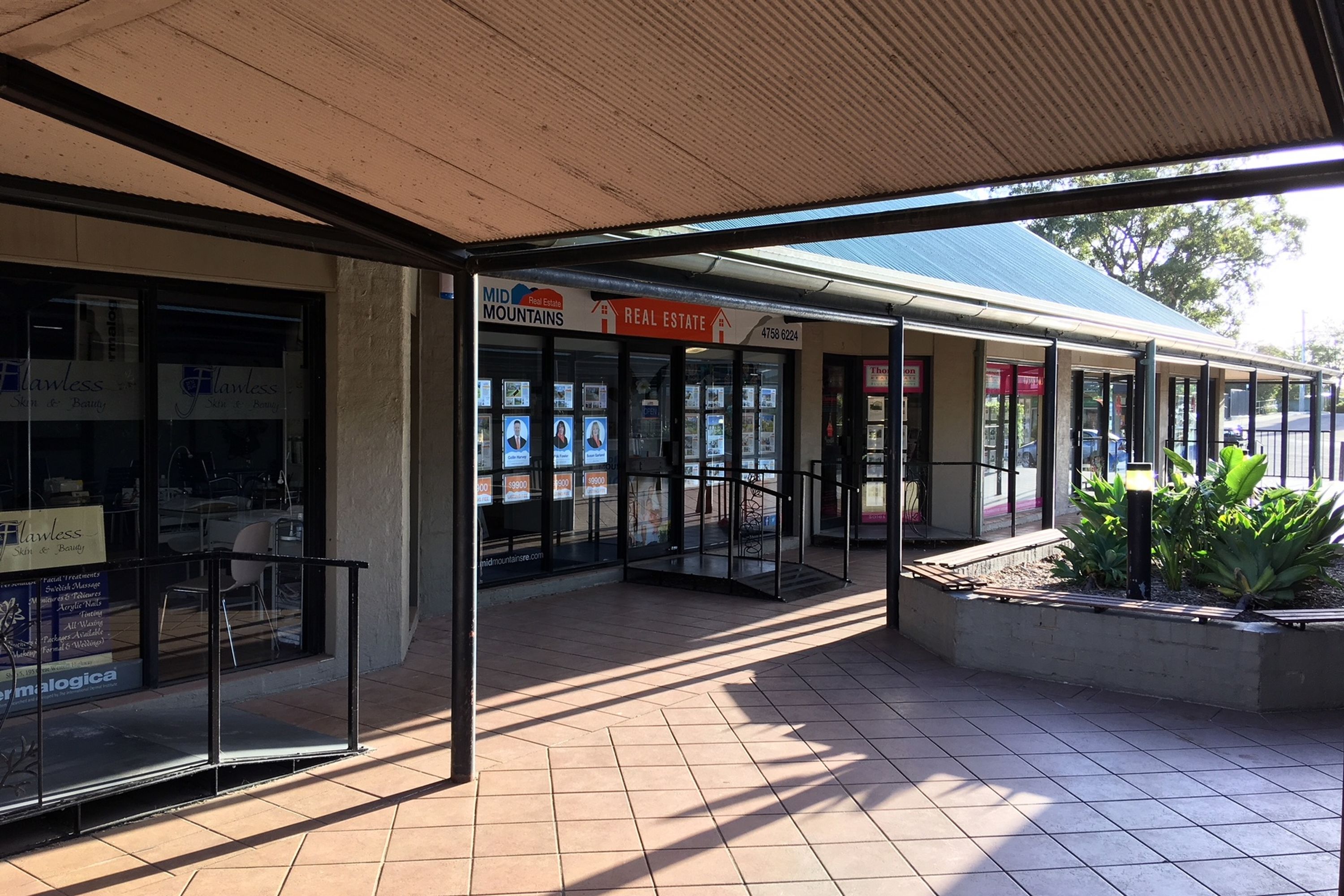 Shop 4/193-195 Great Western Highway, Hazelbrook - Image 1