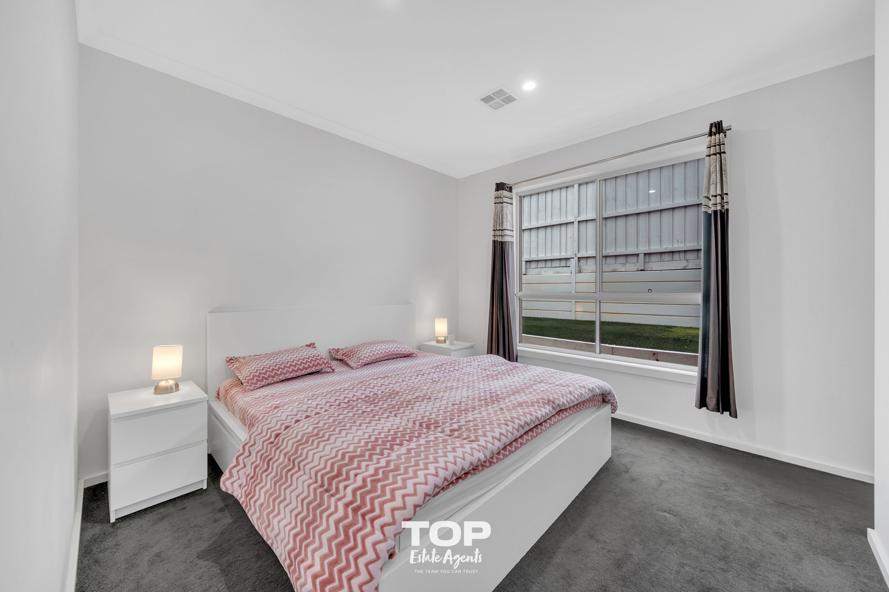 31 Gallant Drive, Clyde North - Thumbnail 5