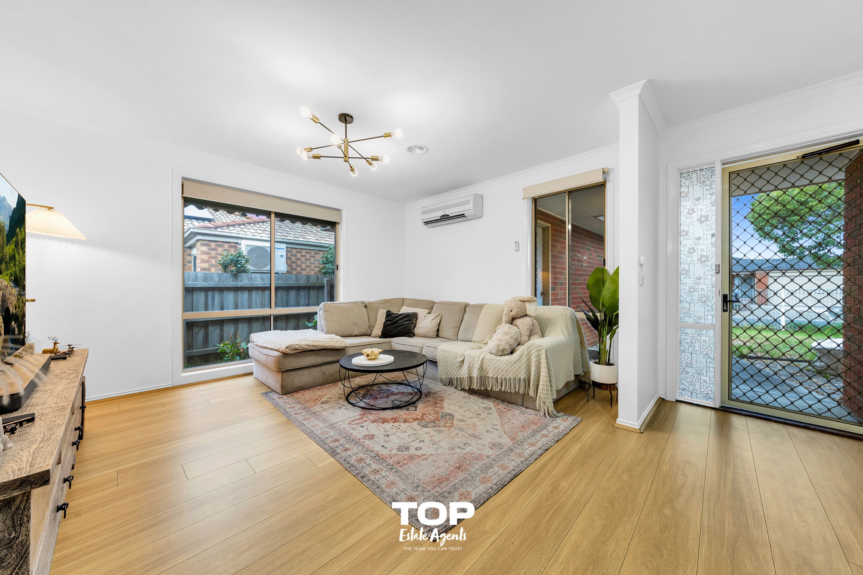 8 Fishburn Place, Cranbourne West - Thumbnail 5