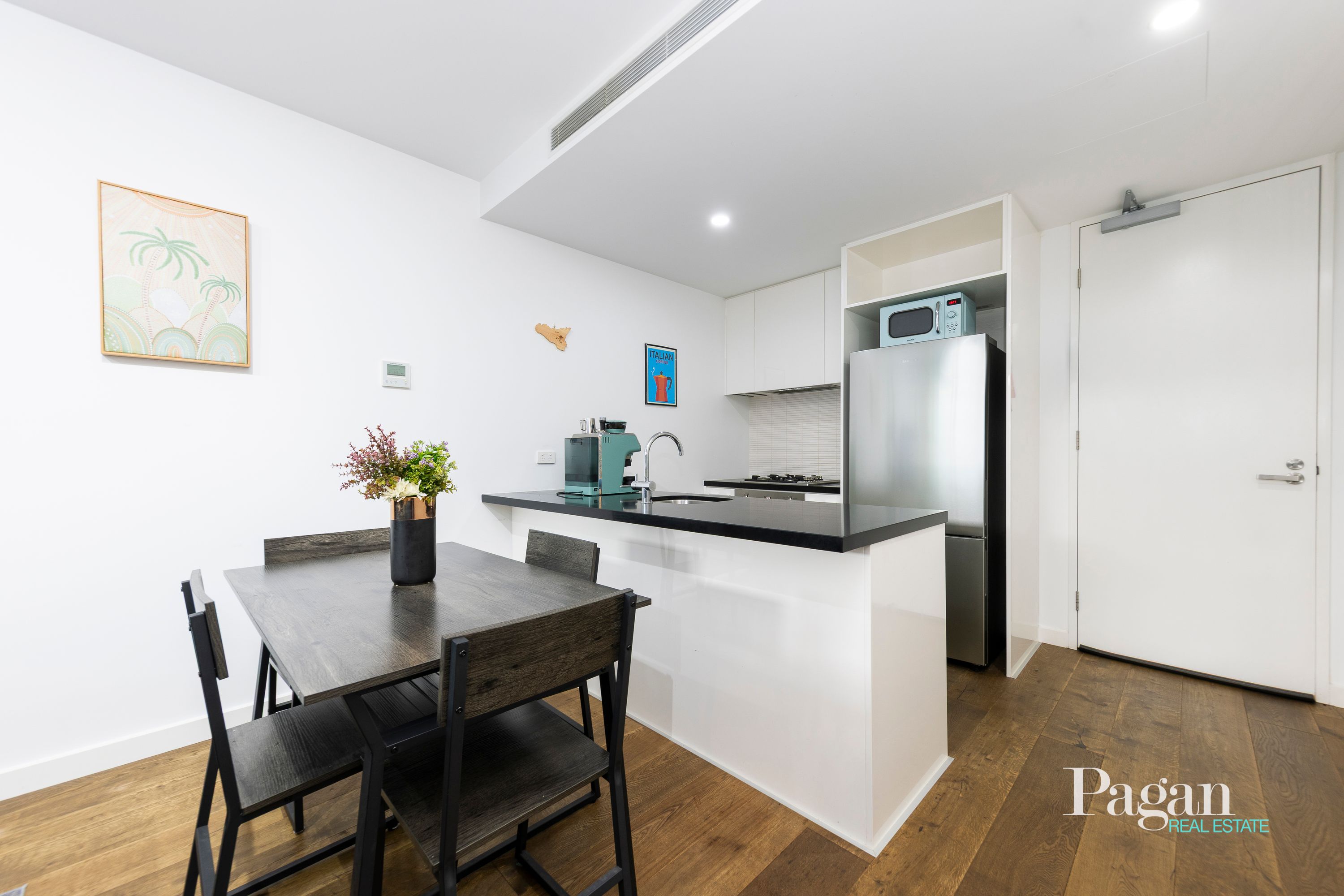 311/110 Keilor Rd, Essendon North - Thumbnail 2