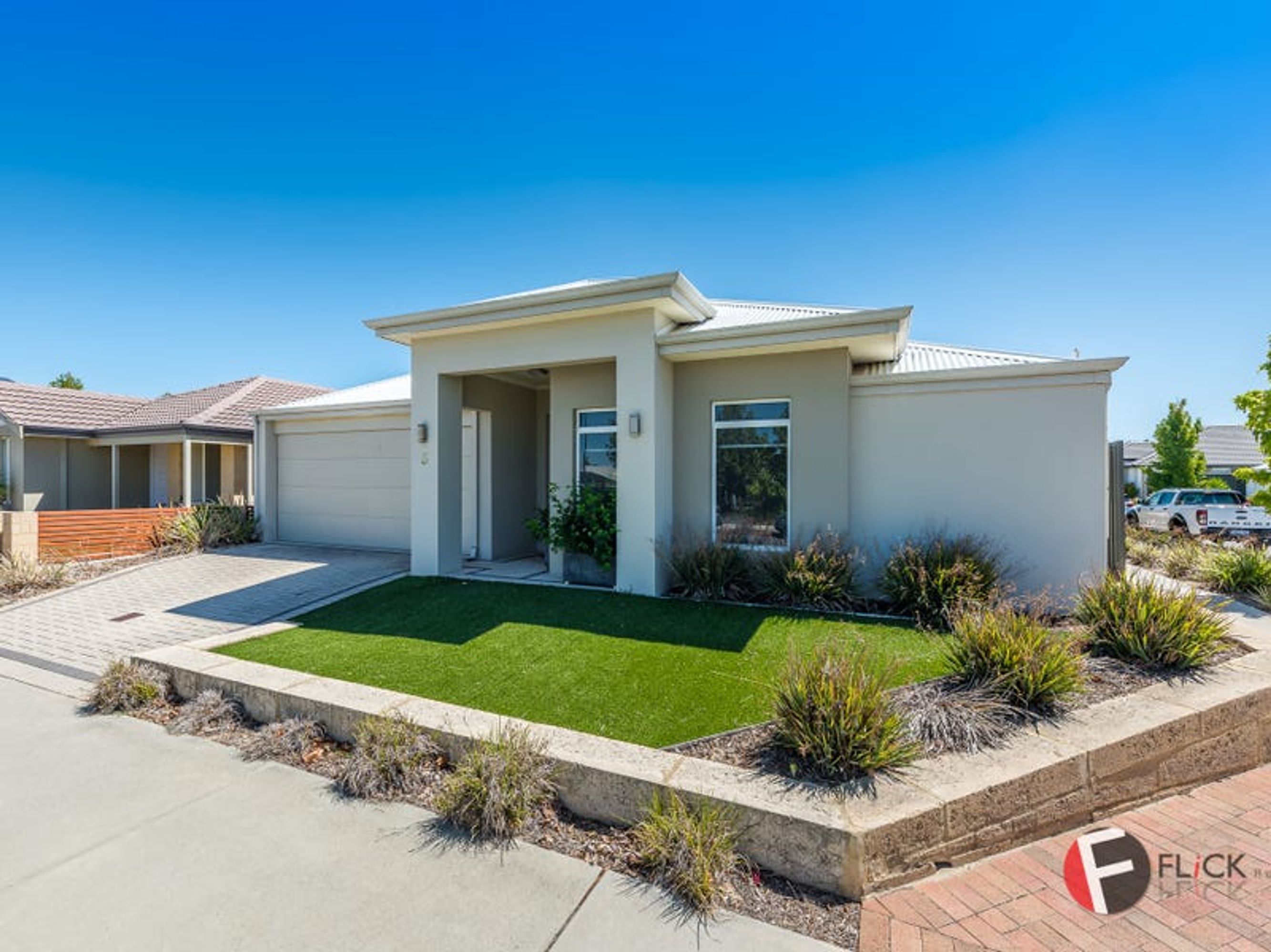 5 Bolero Rd, Aveley, Aveley - Image 1