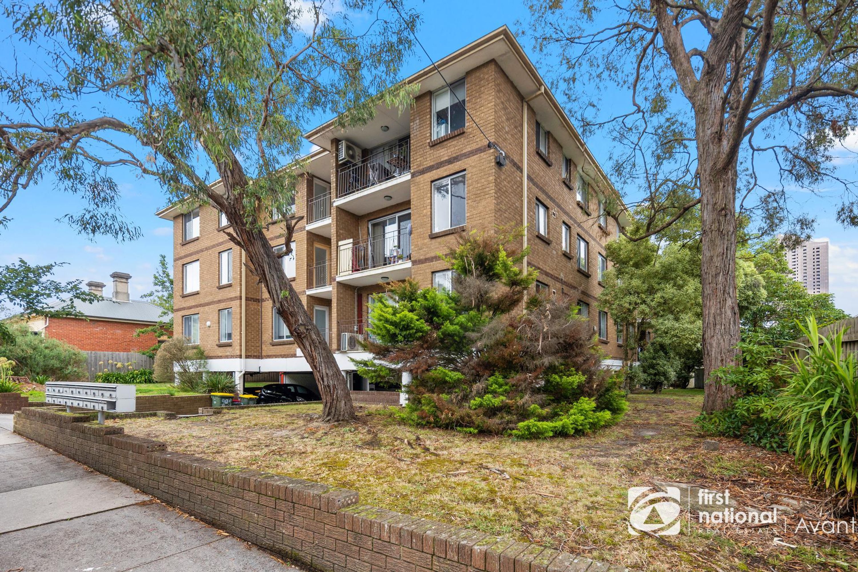 5/6 Kent Road, Box Hill - Thumbnail 2