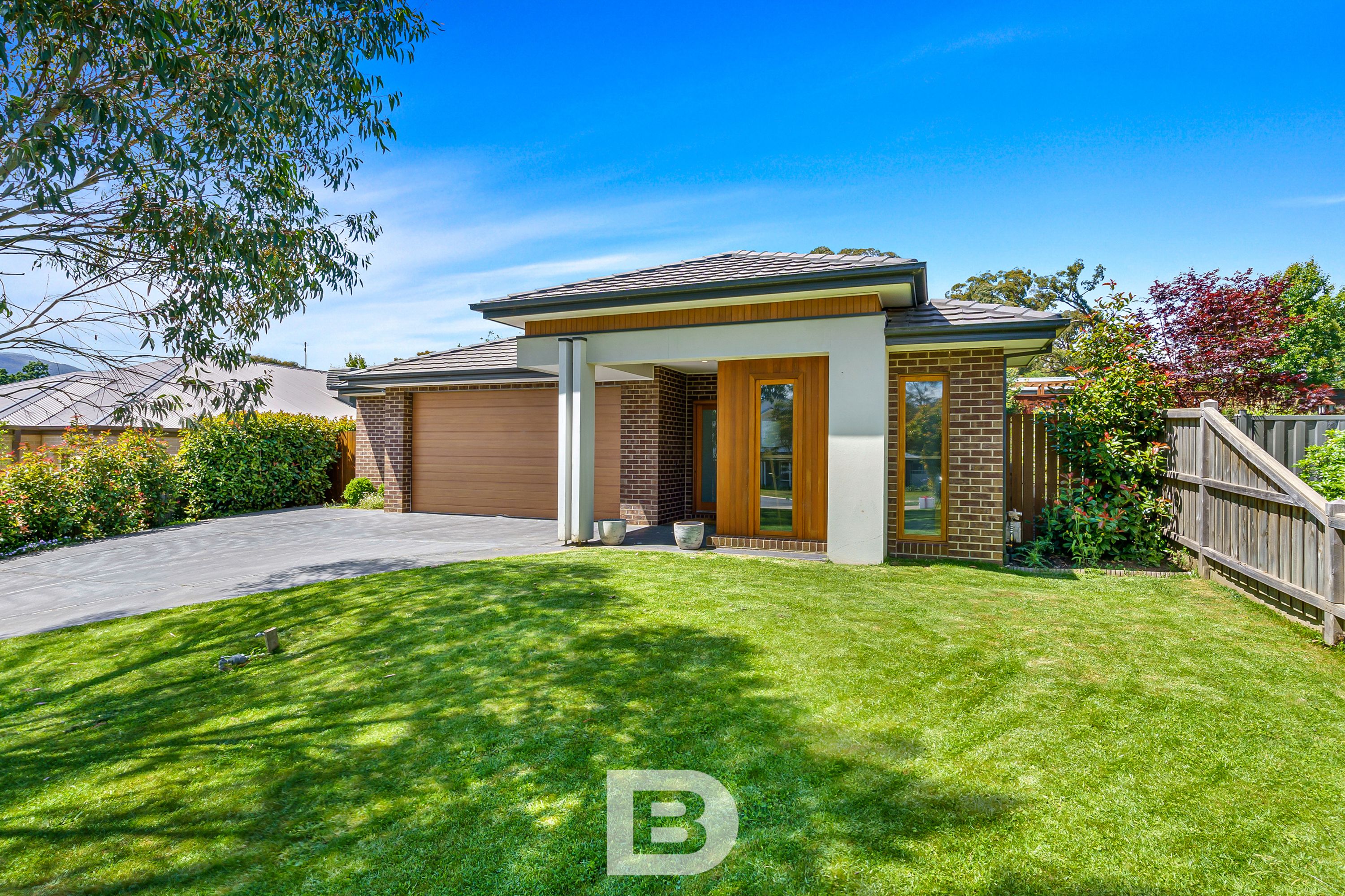 4 Heffernan Court, Woodend - Image 1
